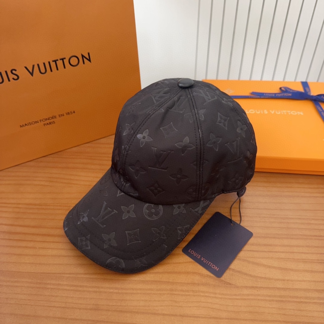 LV hat