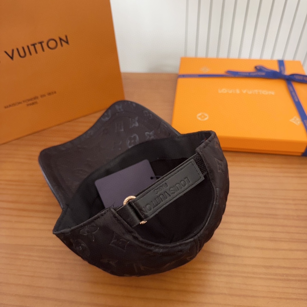 LV hat