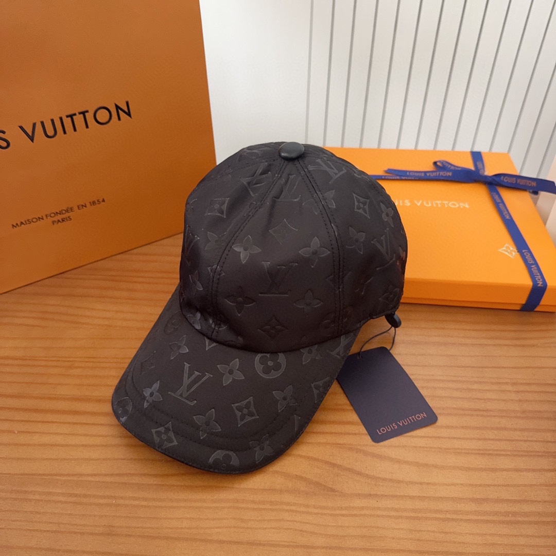 LV hat