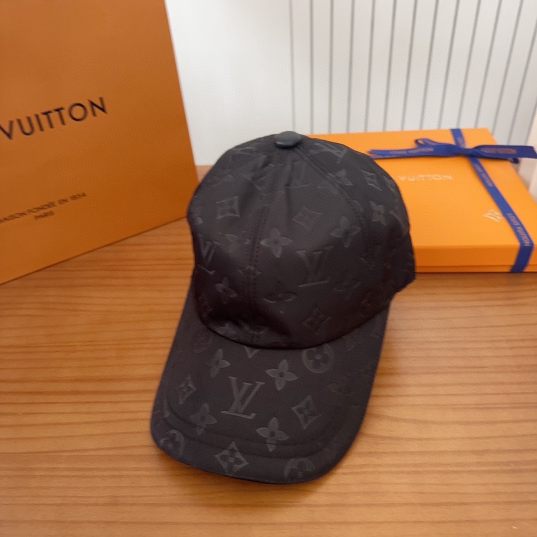 LV hat