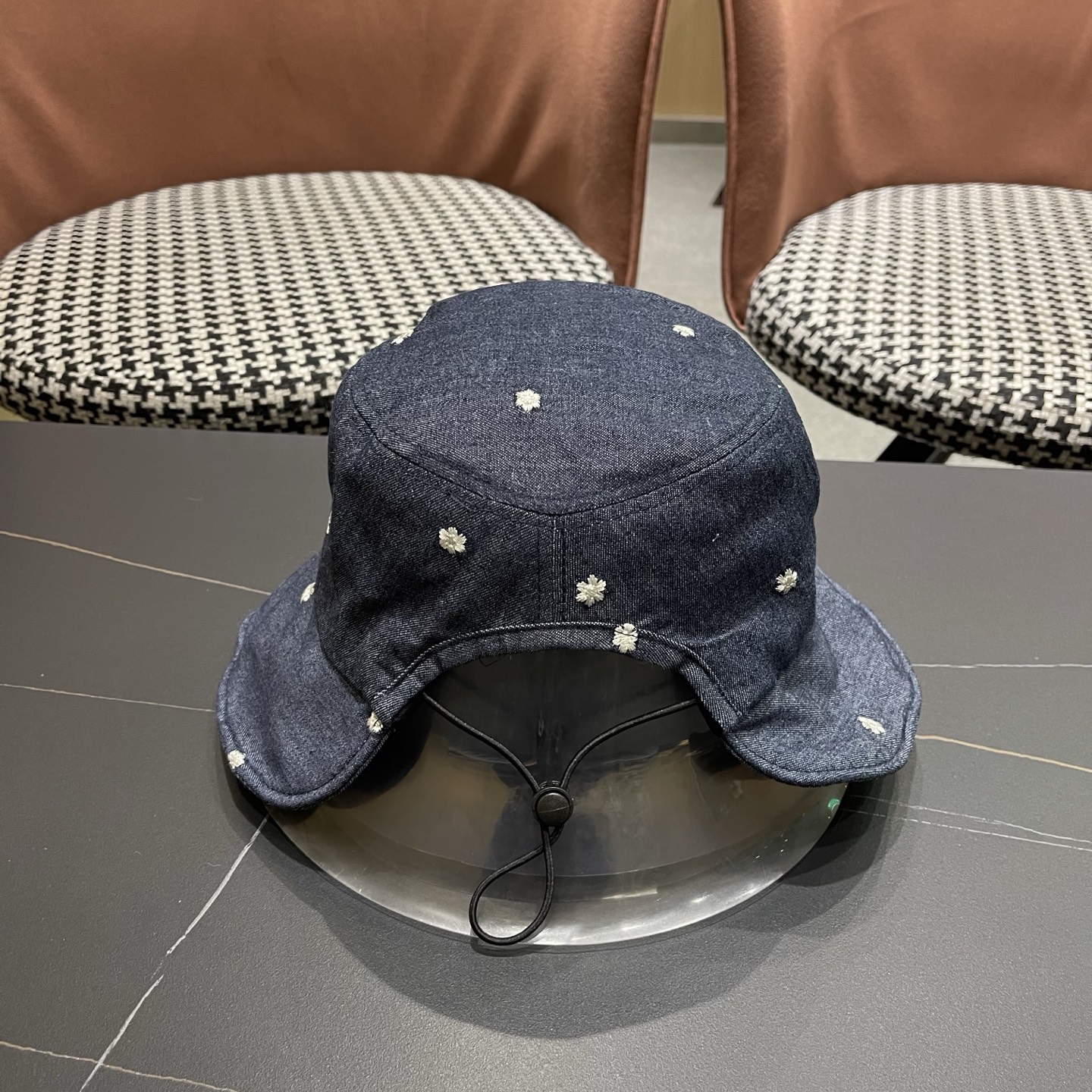 LV hat