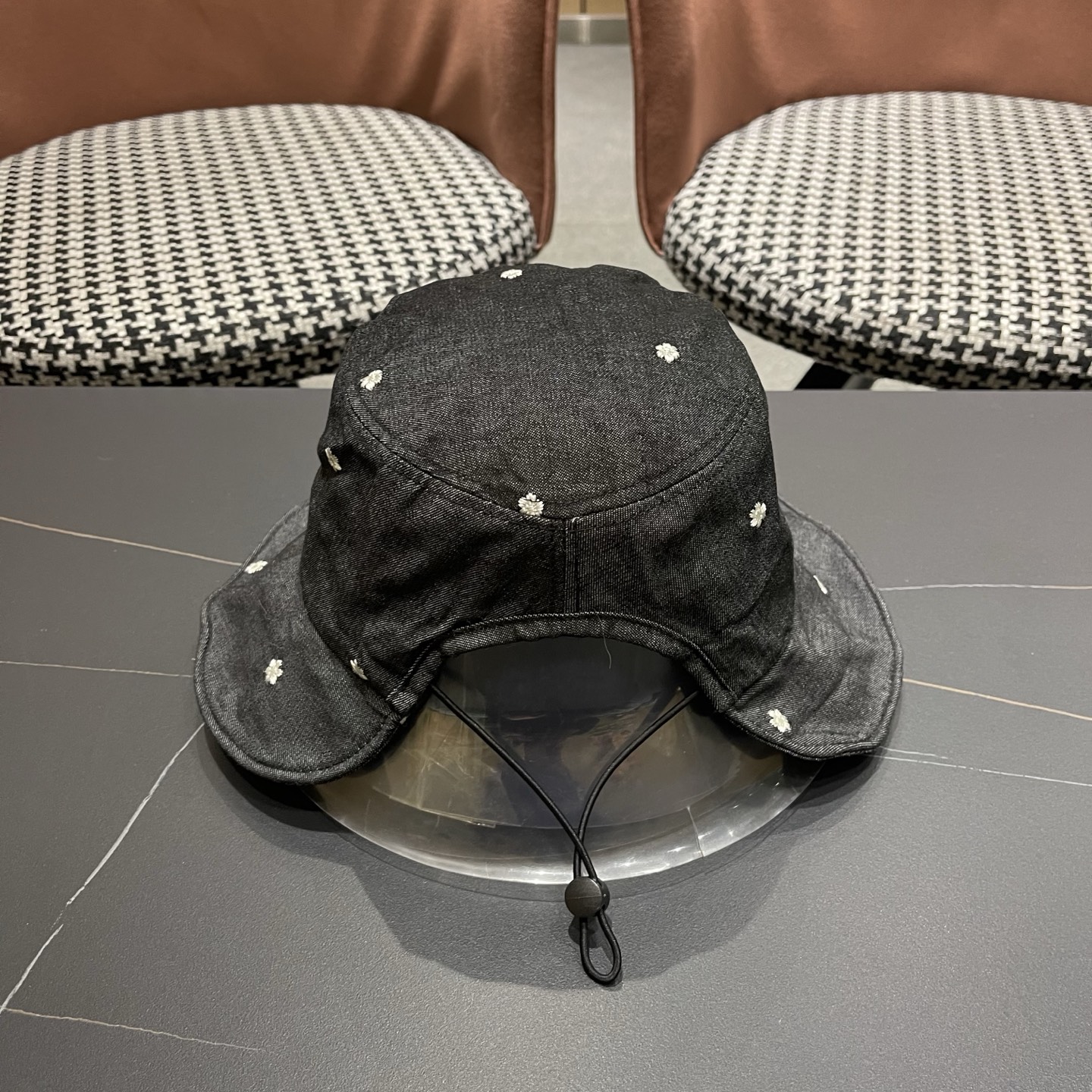 LV hat