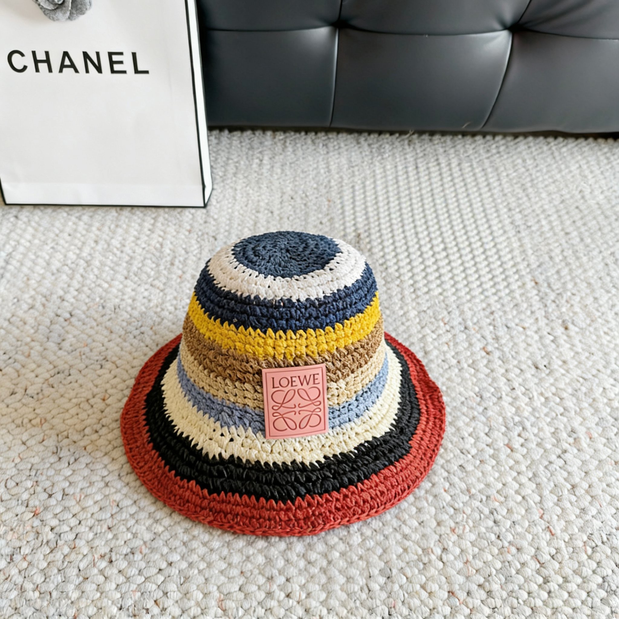 Loewe hat