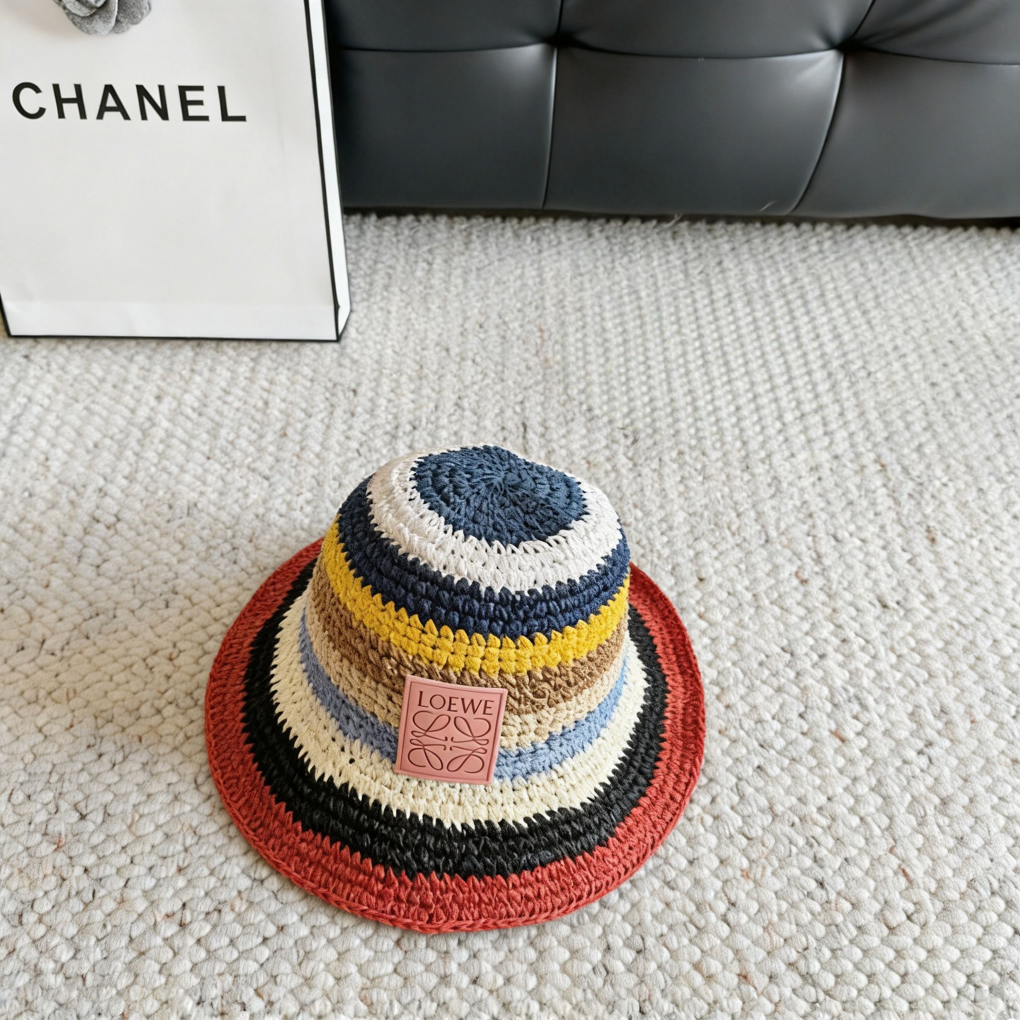 Loewe hat