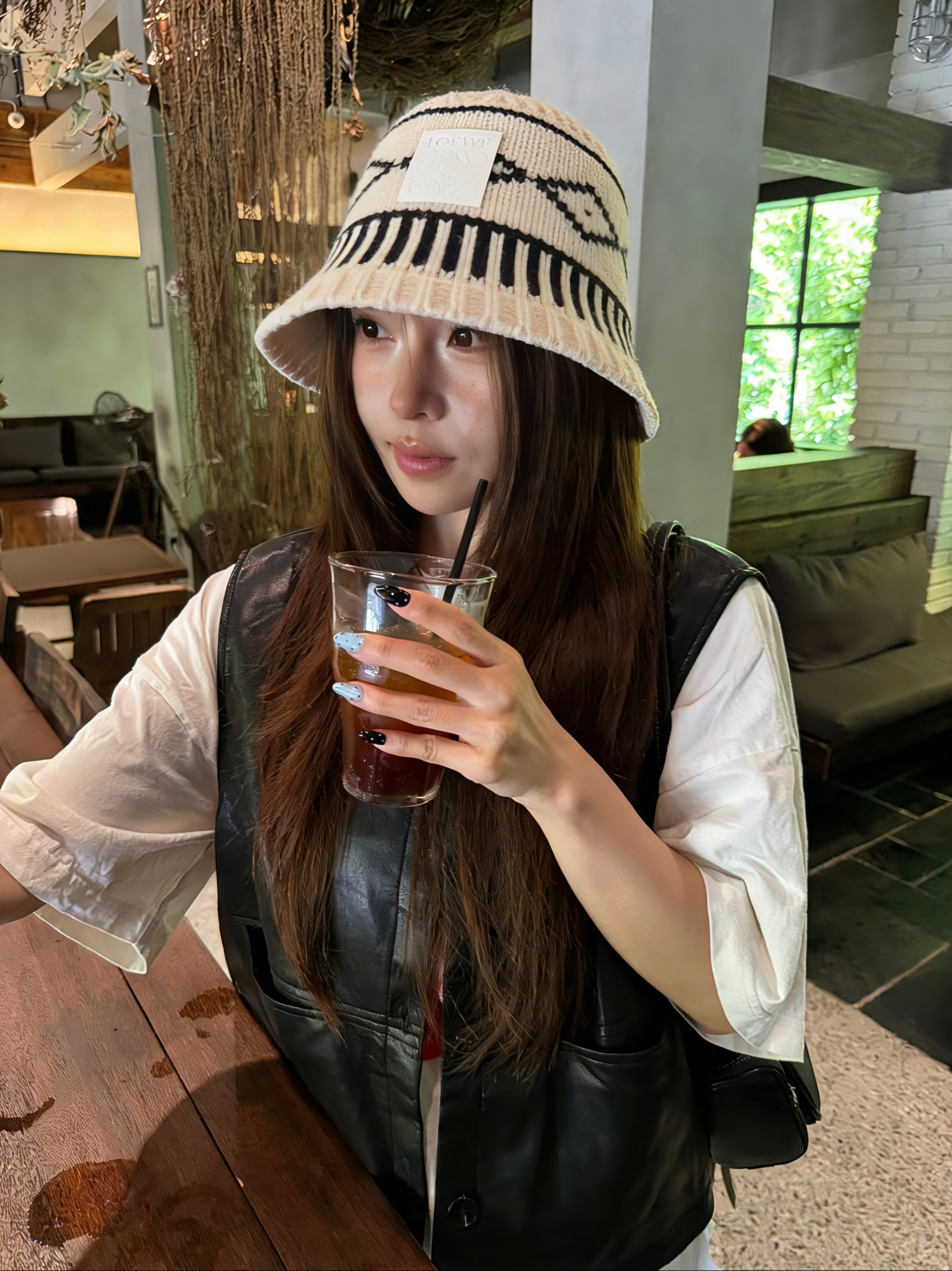 Loewe hat