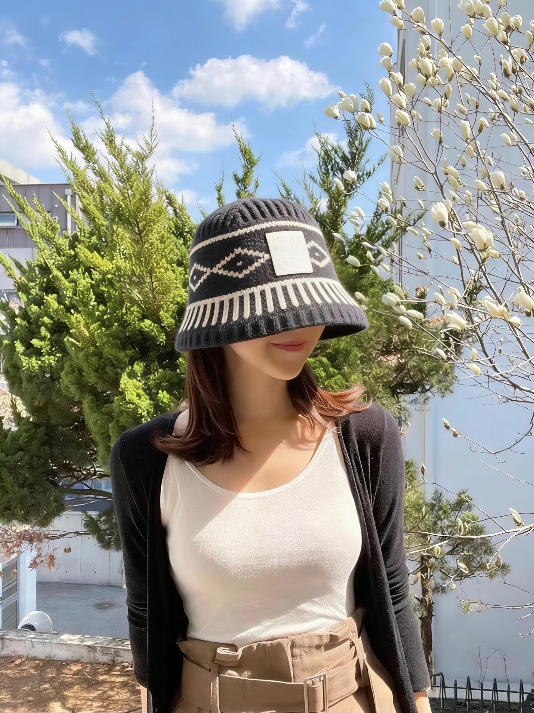Loewe hat