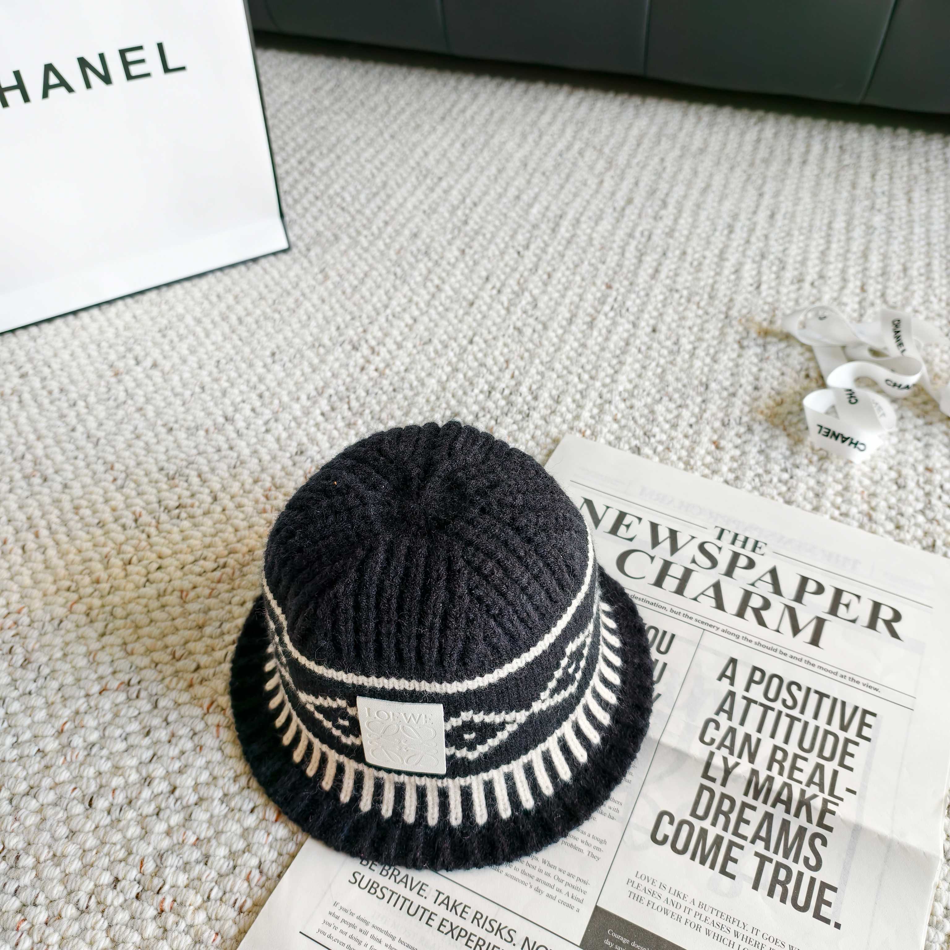Loewe hat