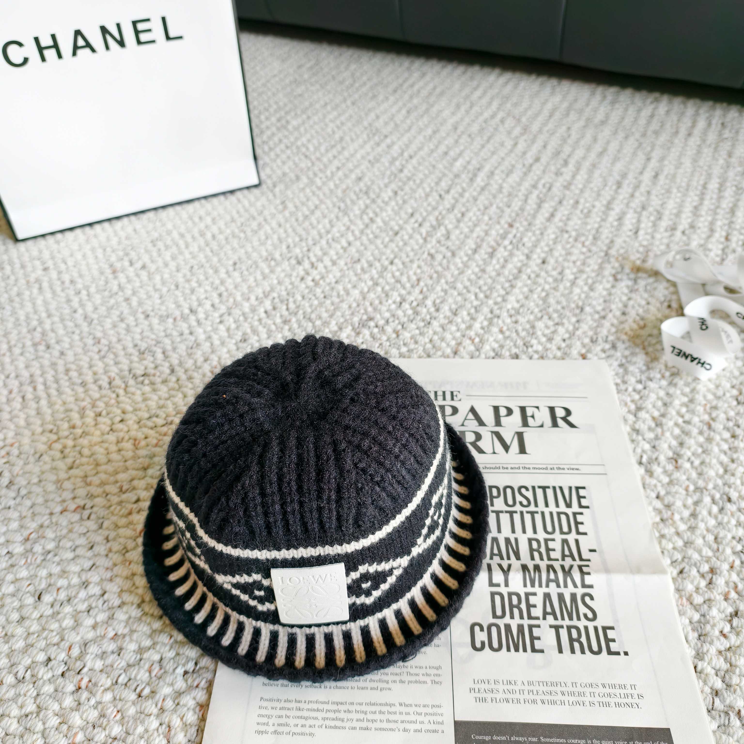Loewe hat