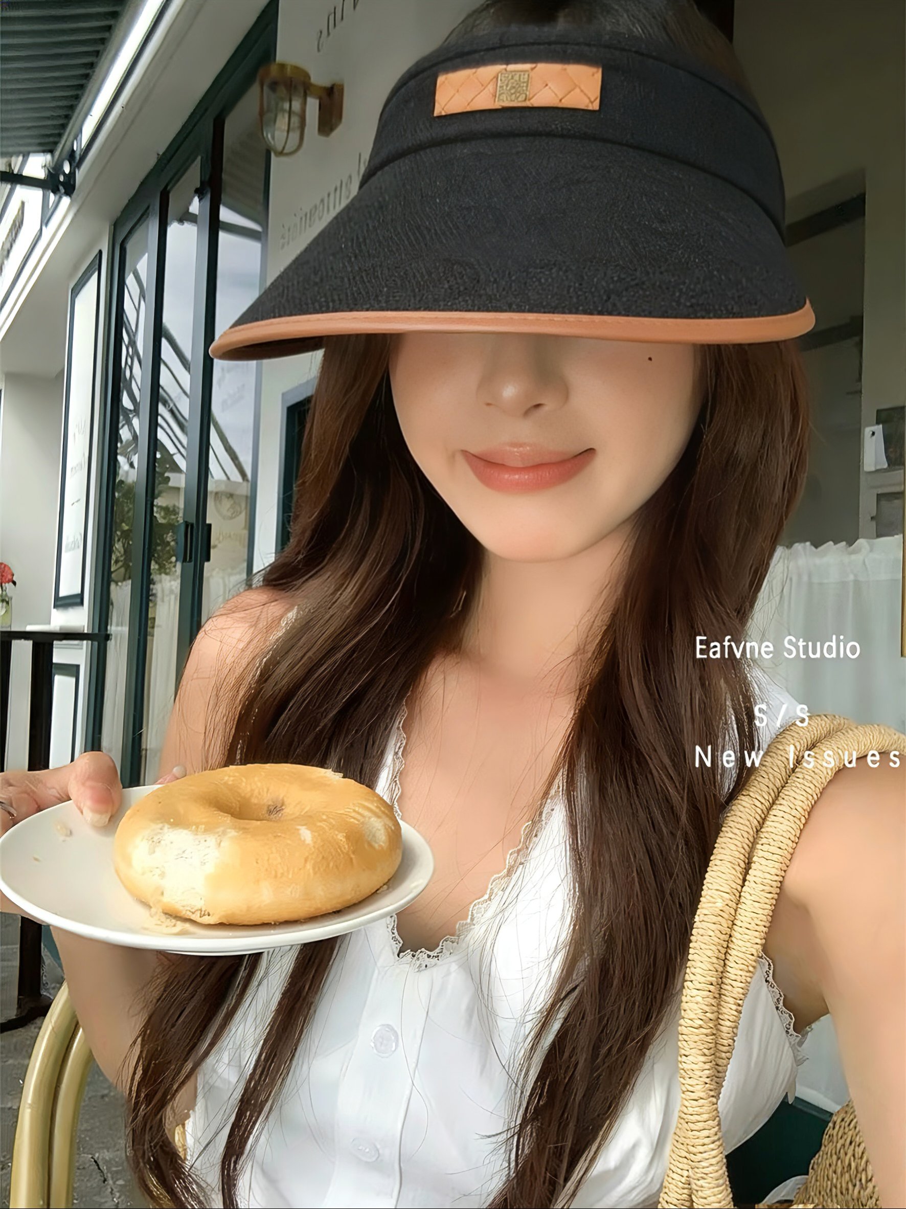 Loewe hat