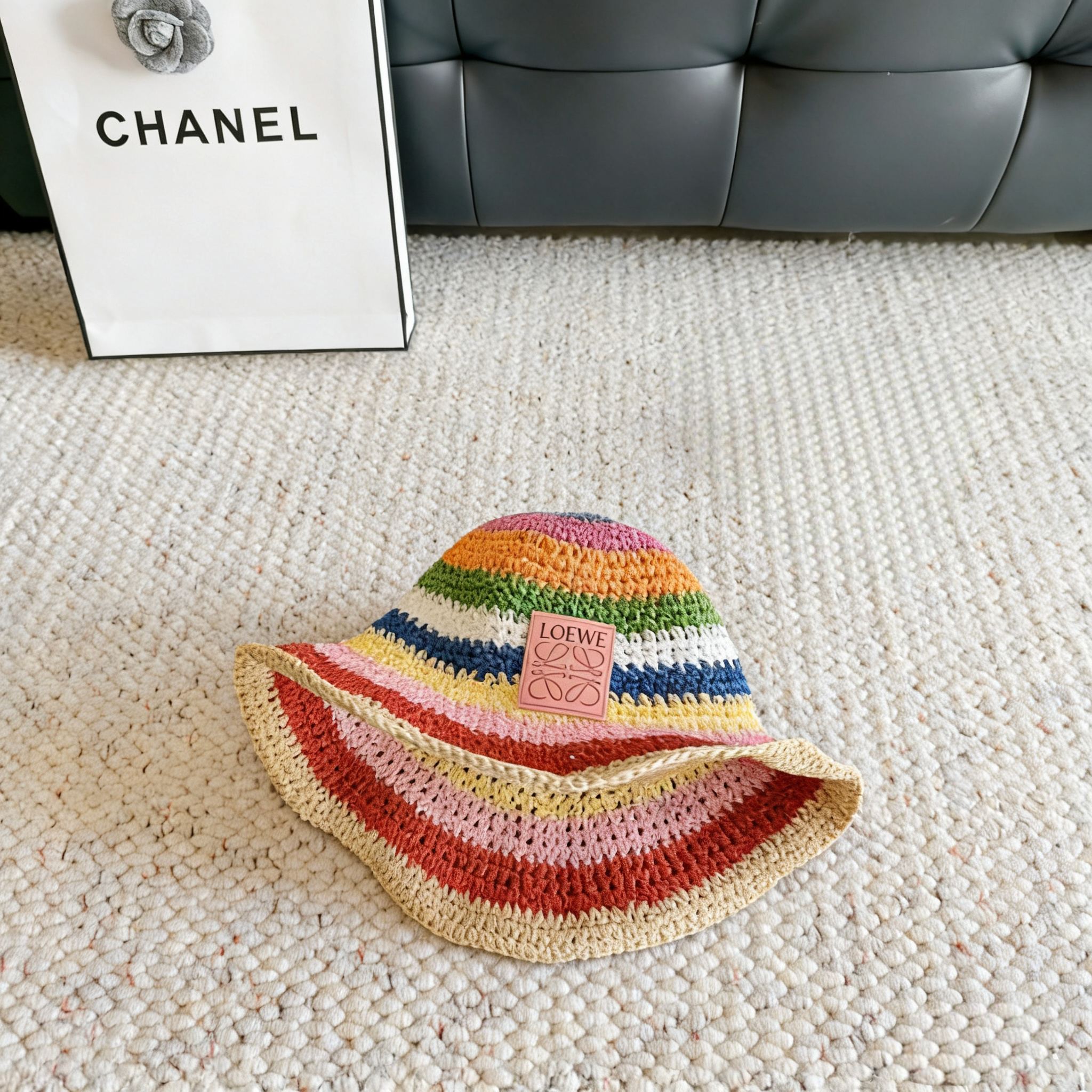 Loewe hat