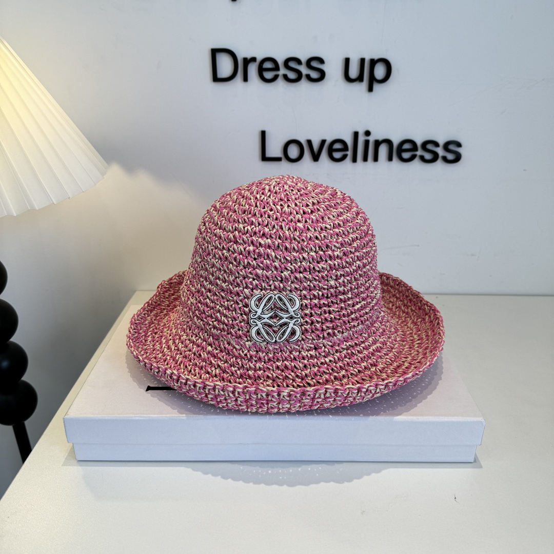 Loewe hat