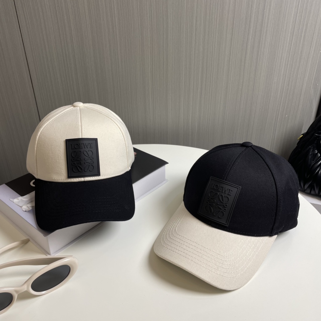 Loewe hat