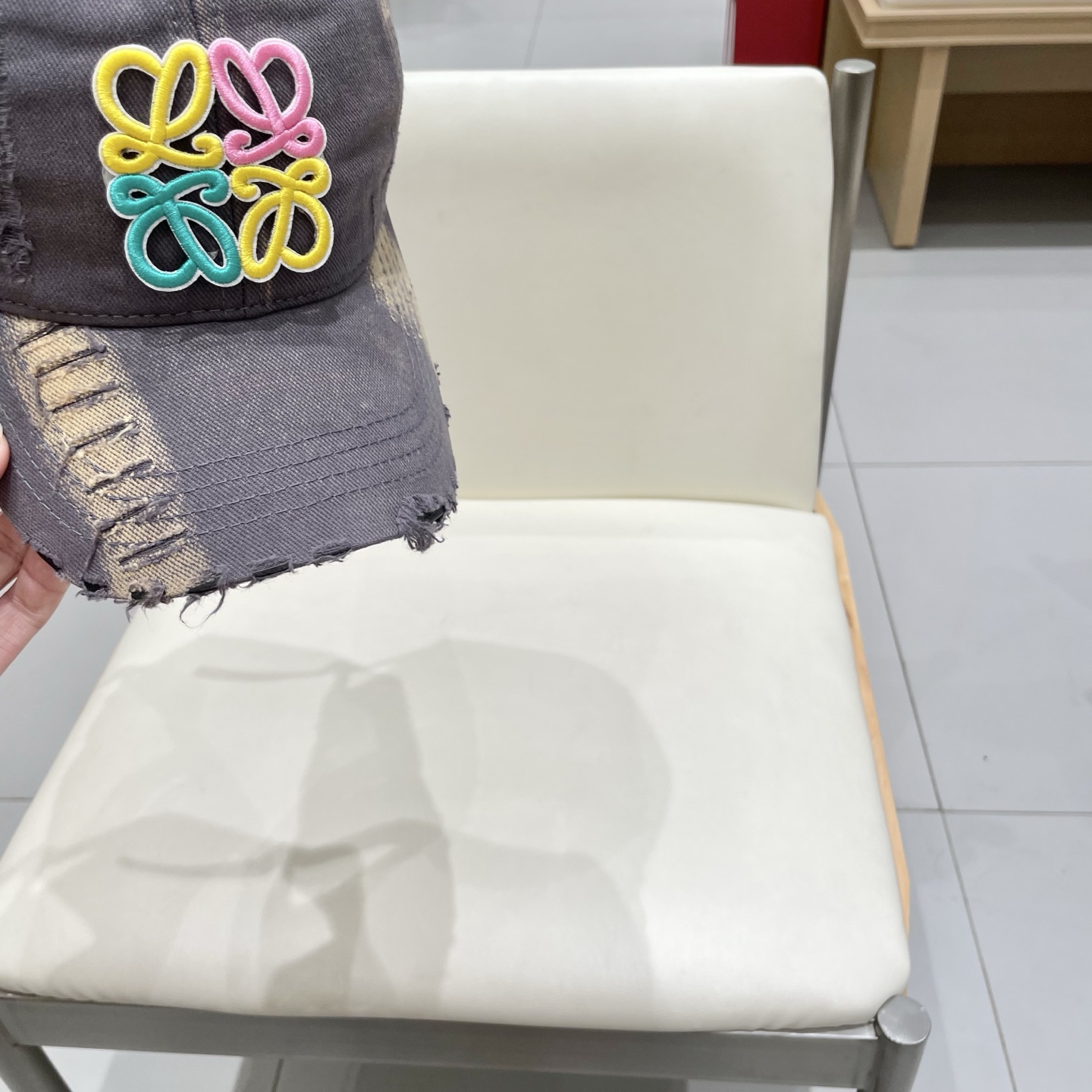 Loewe hat