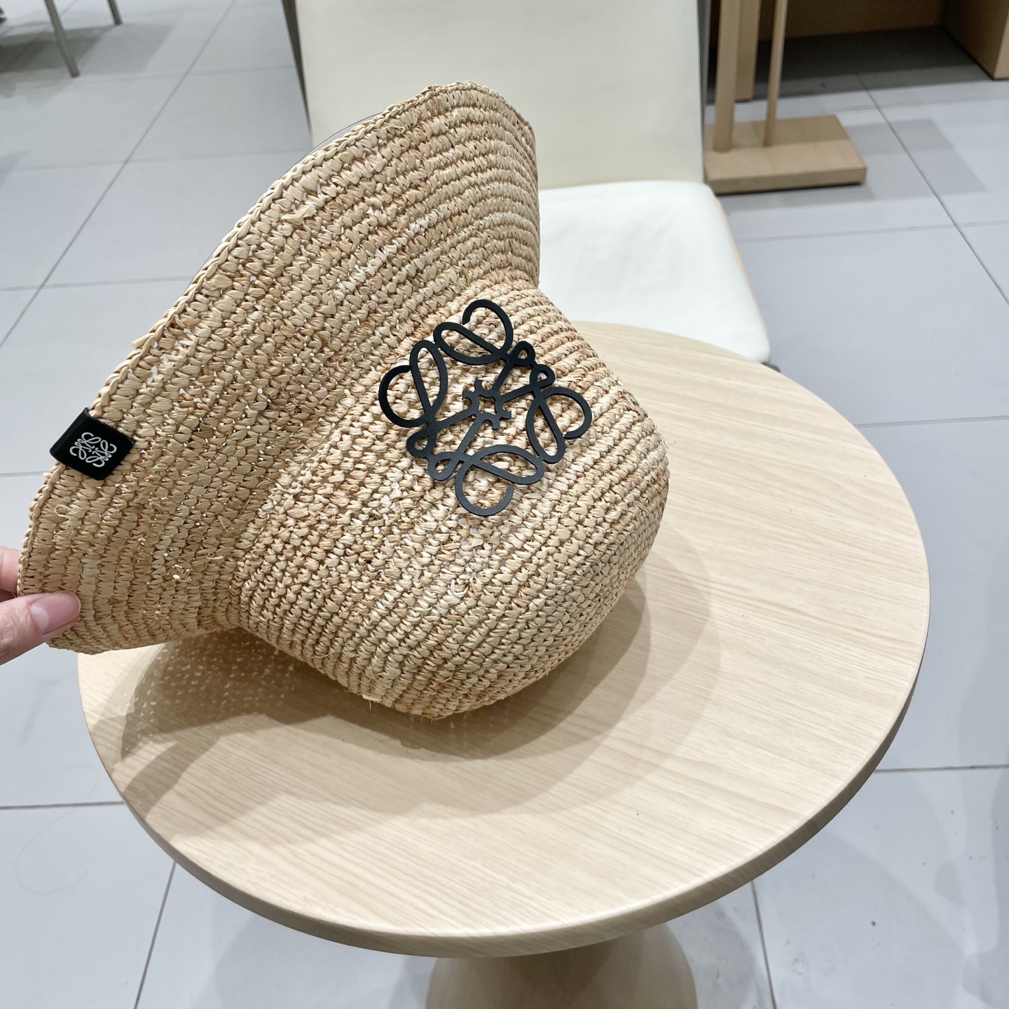 Loewe hat
