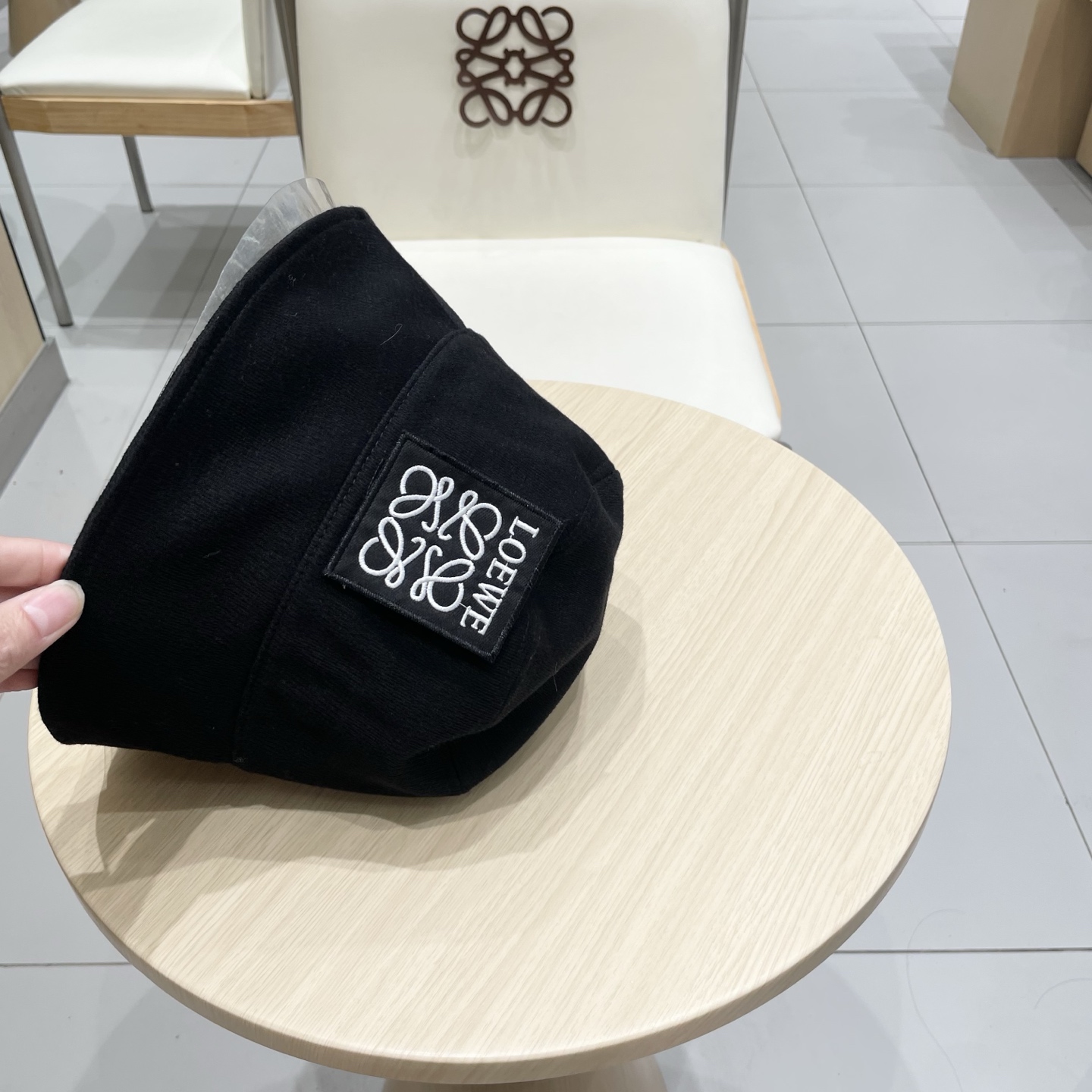 Loewe hat