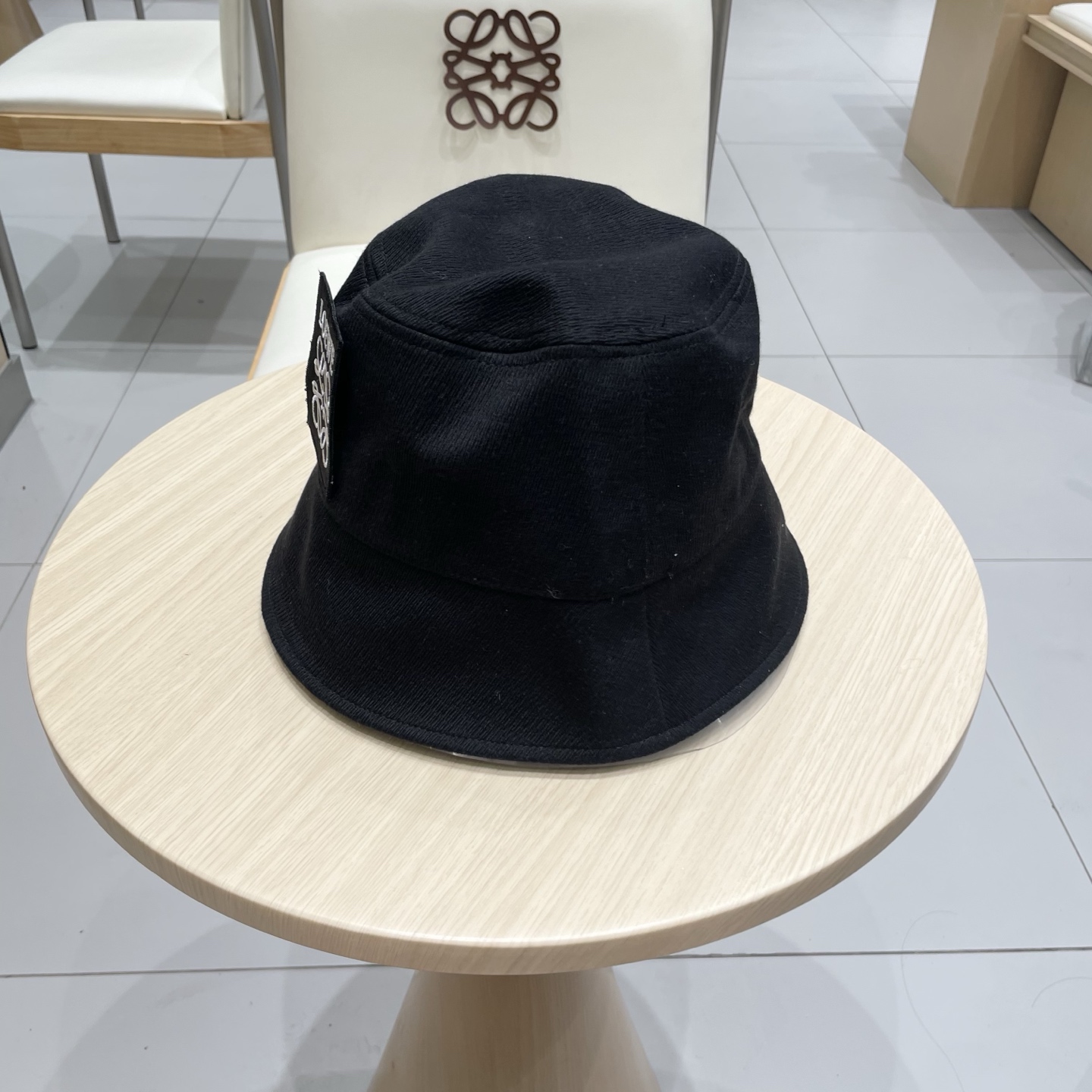Loewe hat