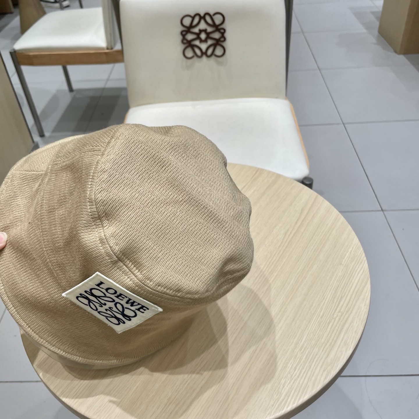 Loewe hat