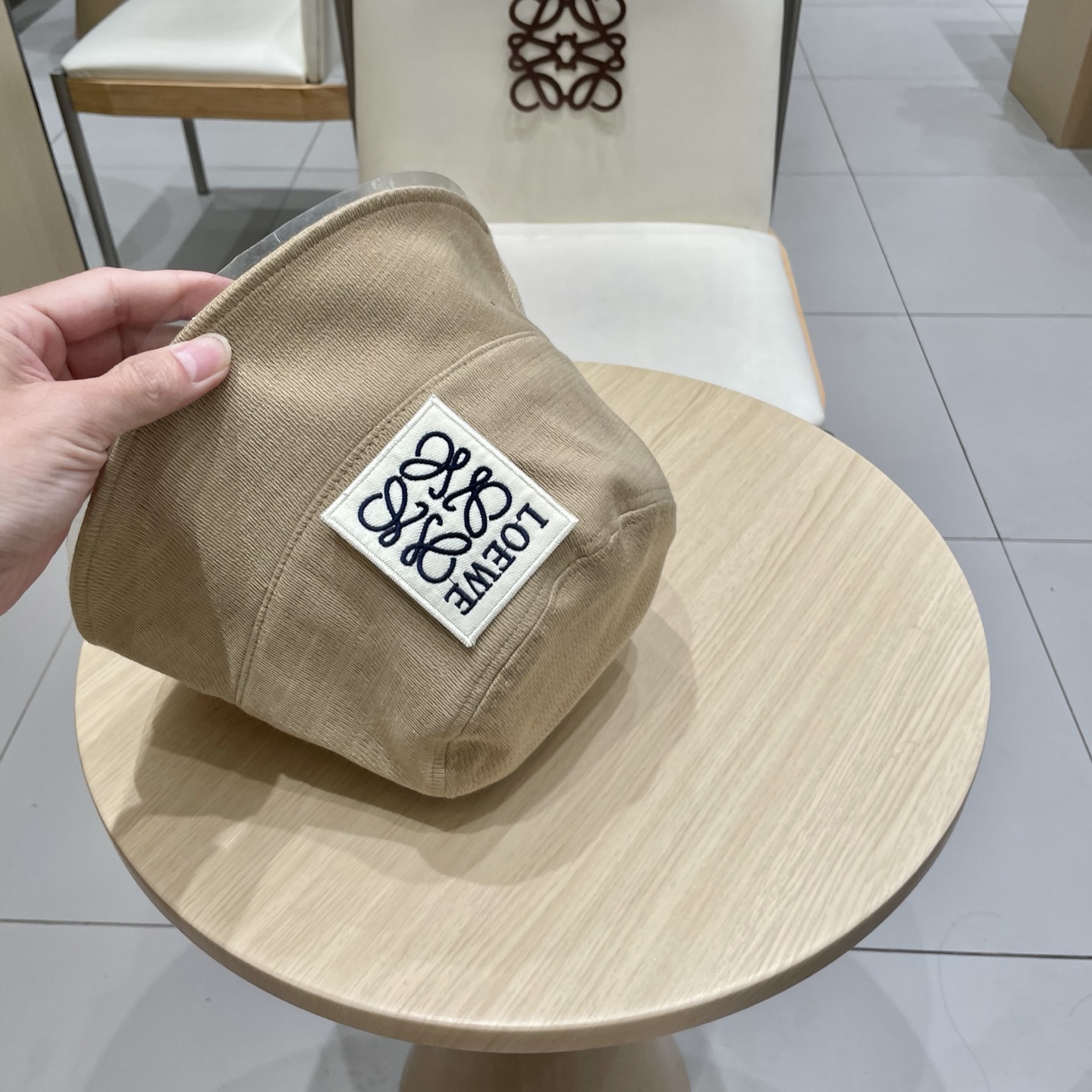 Loewe hat