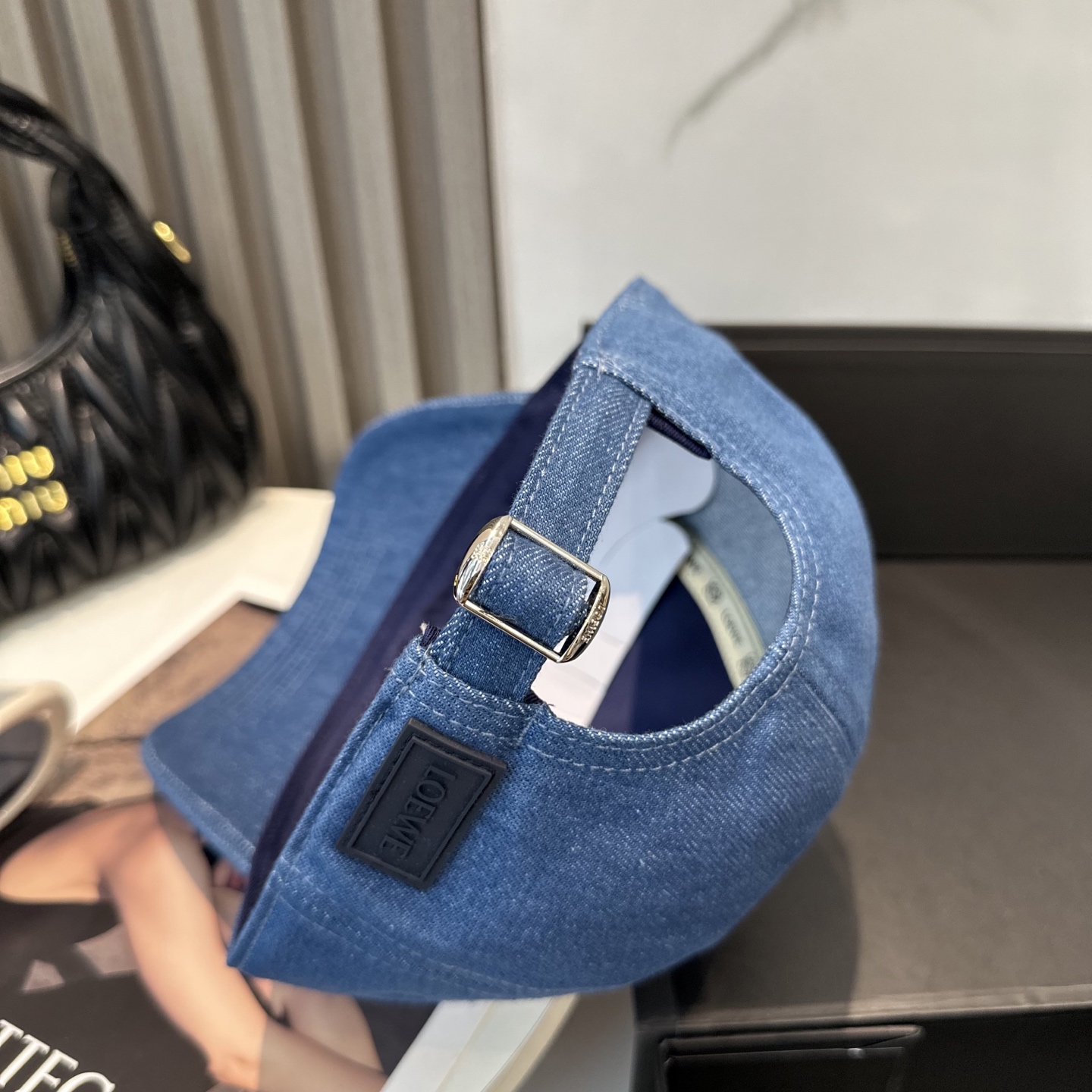 Loewe hat