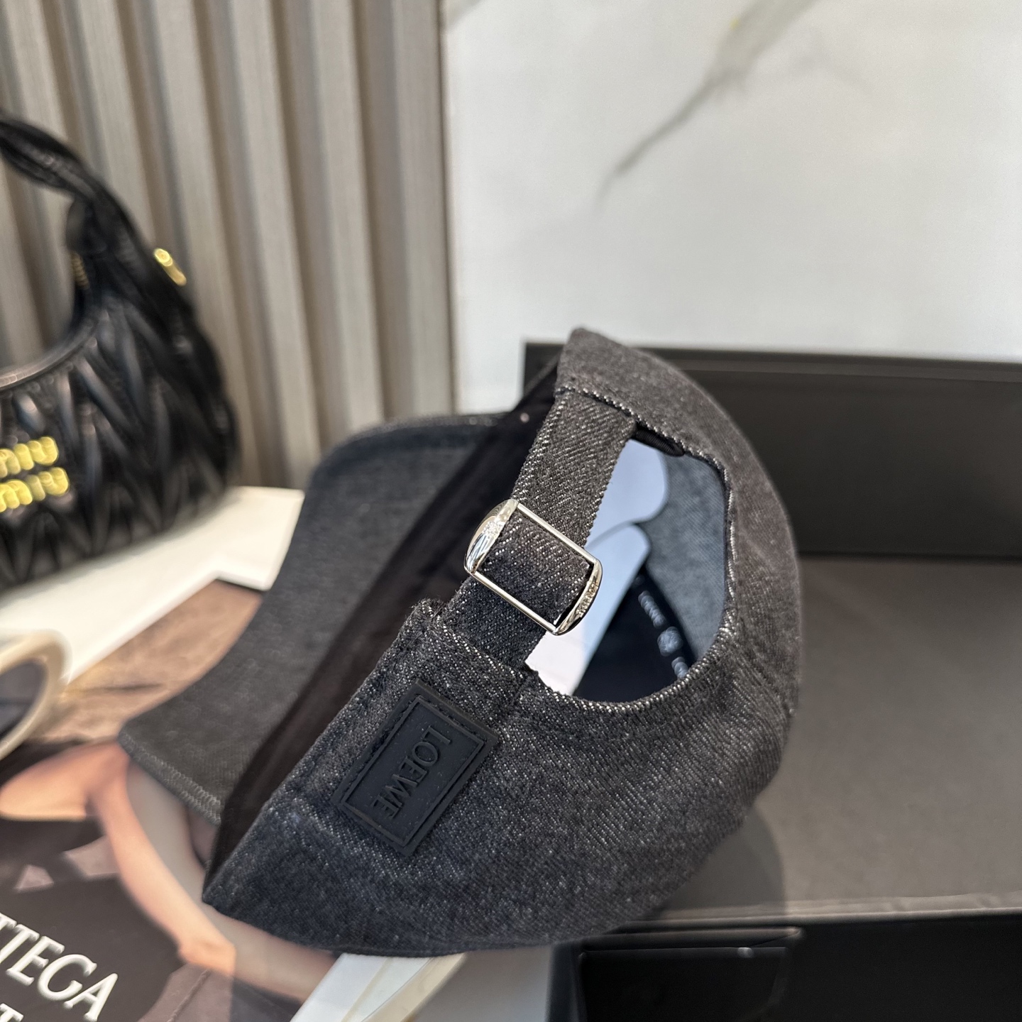Loewe hat