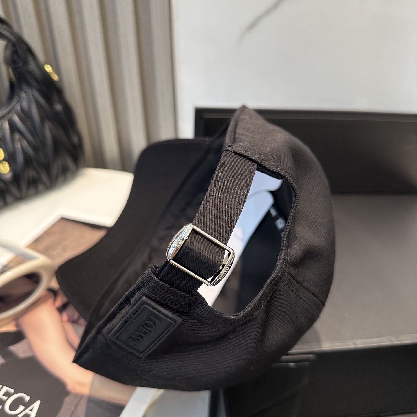 Loewe hat