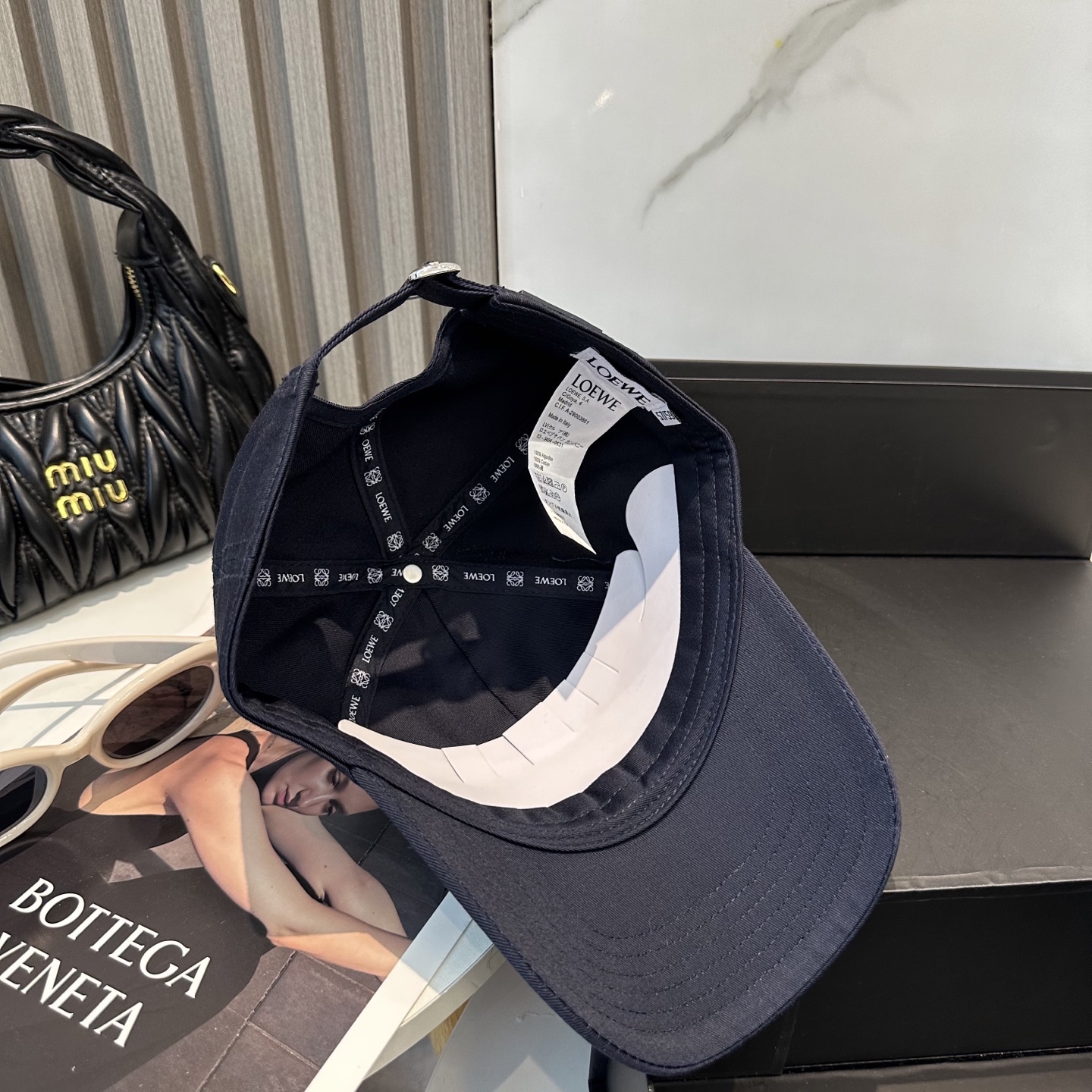 Loewe hat