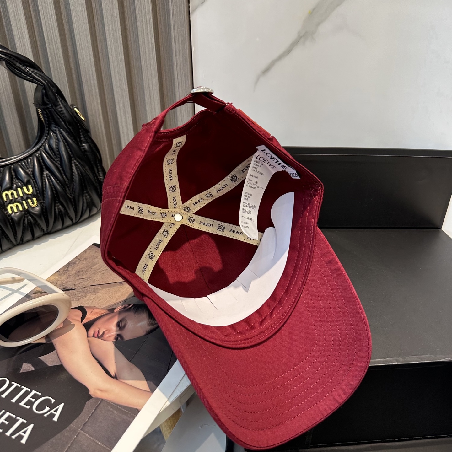 Loewe hat