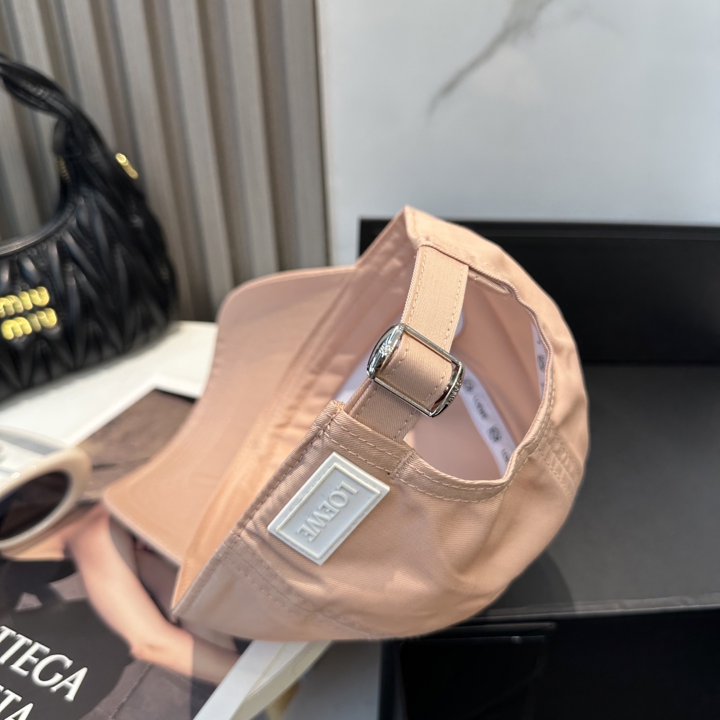 Loewe hat