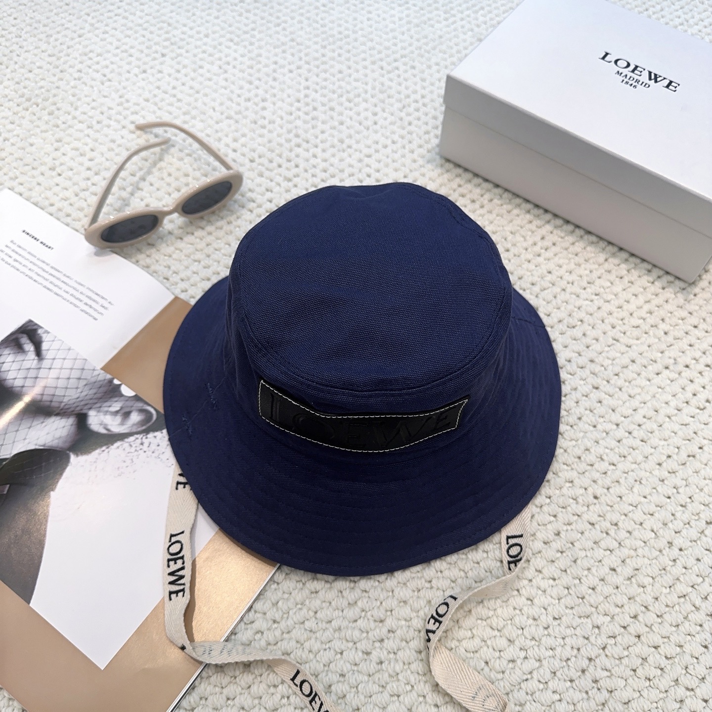 Loewe hat