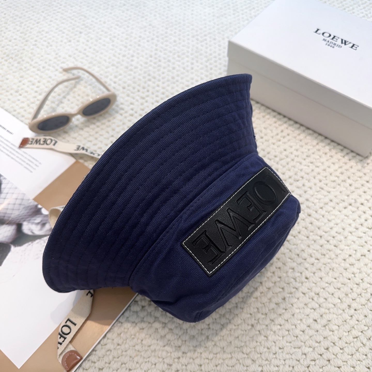 Loewe hat