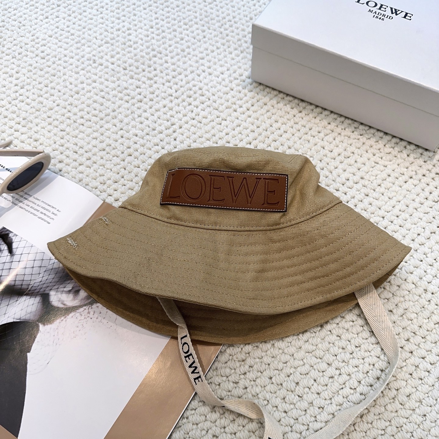 Loewe hat