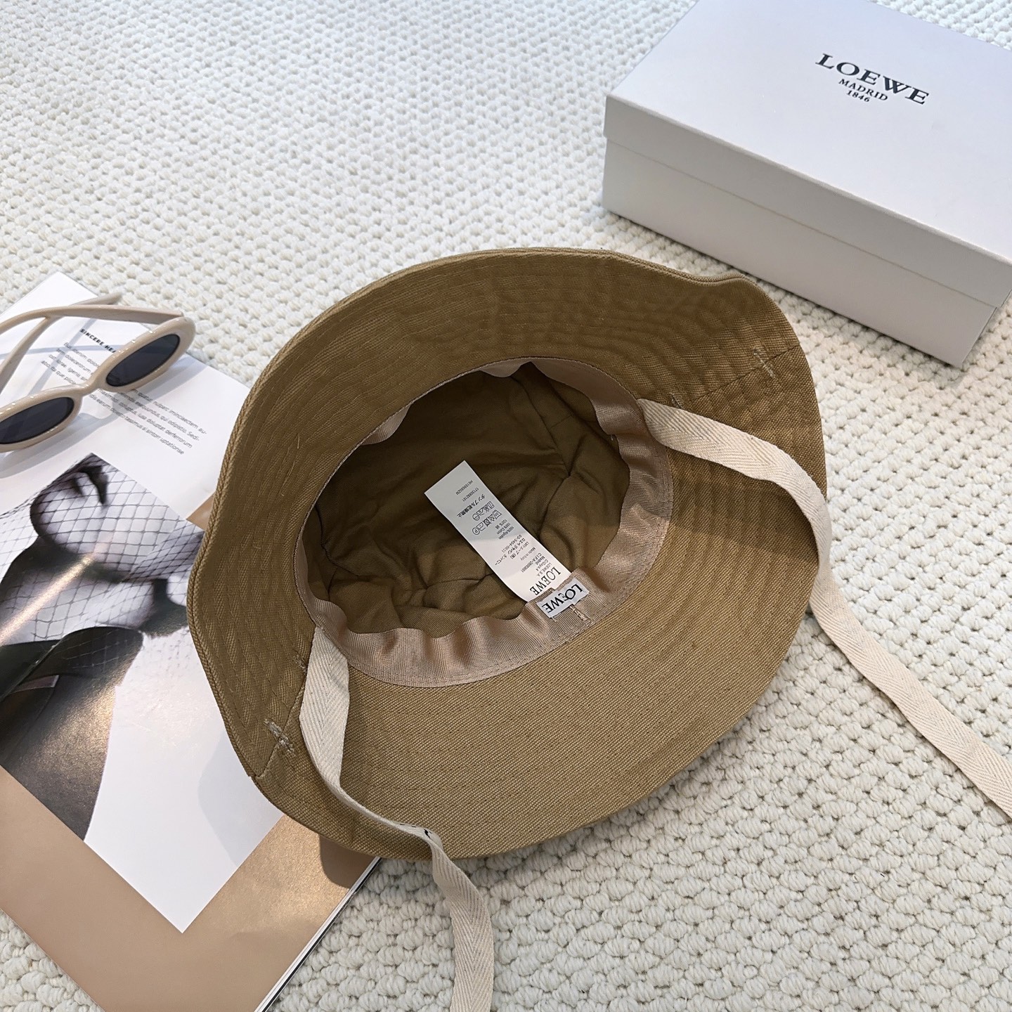 Loewe hat