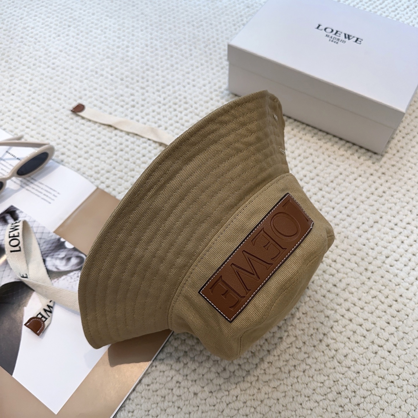 Loewe hat