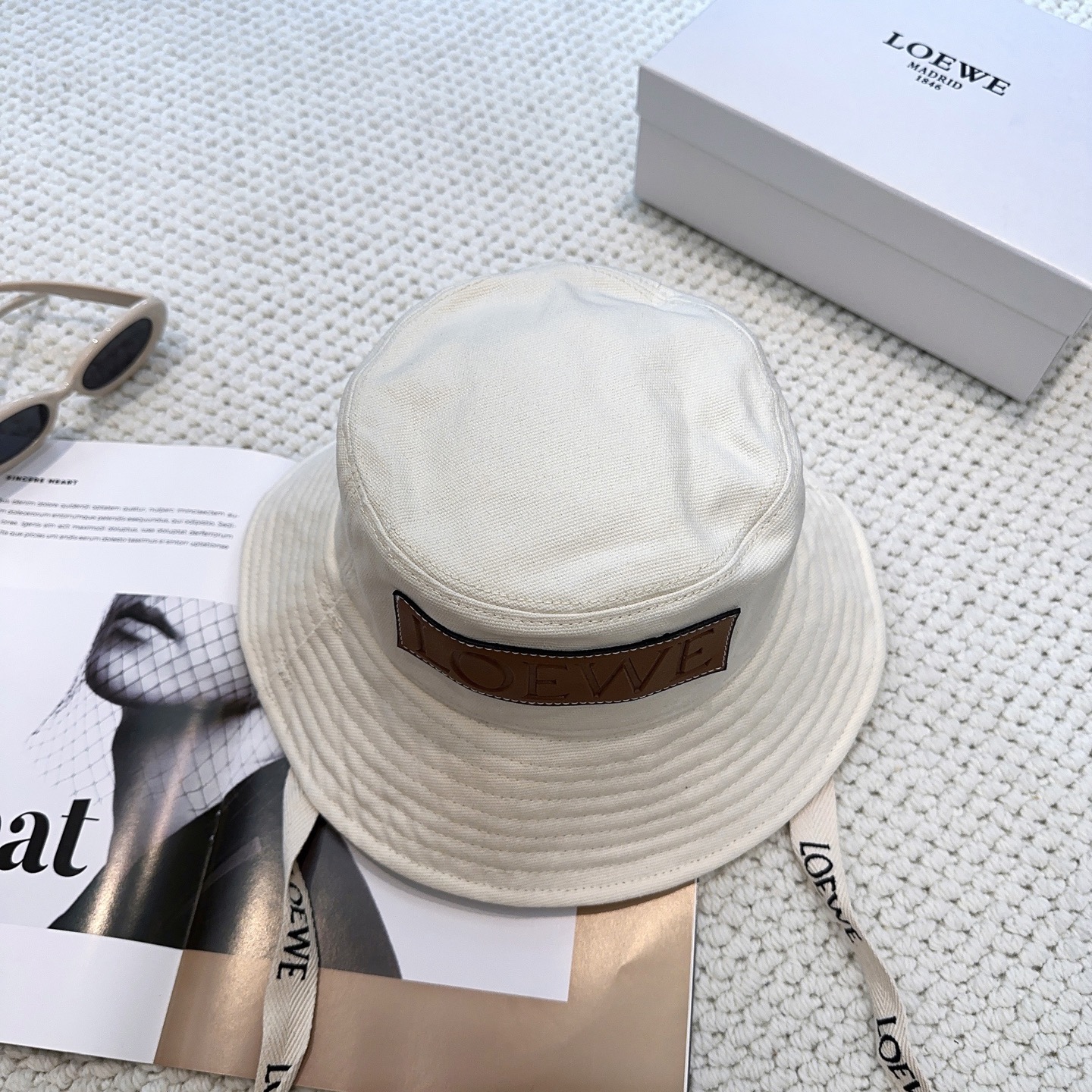 Loewe hat