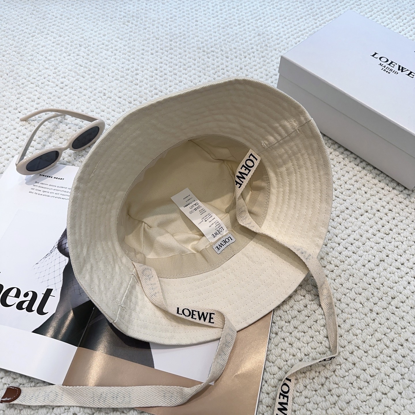 Loewe hat