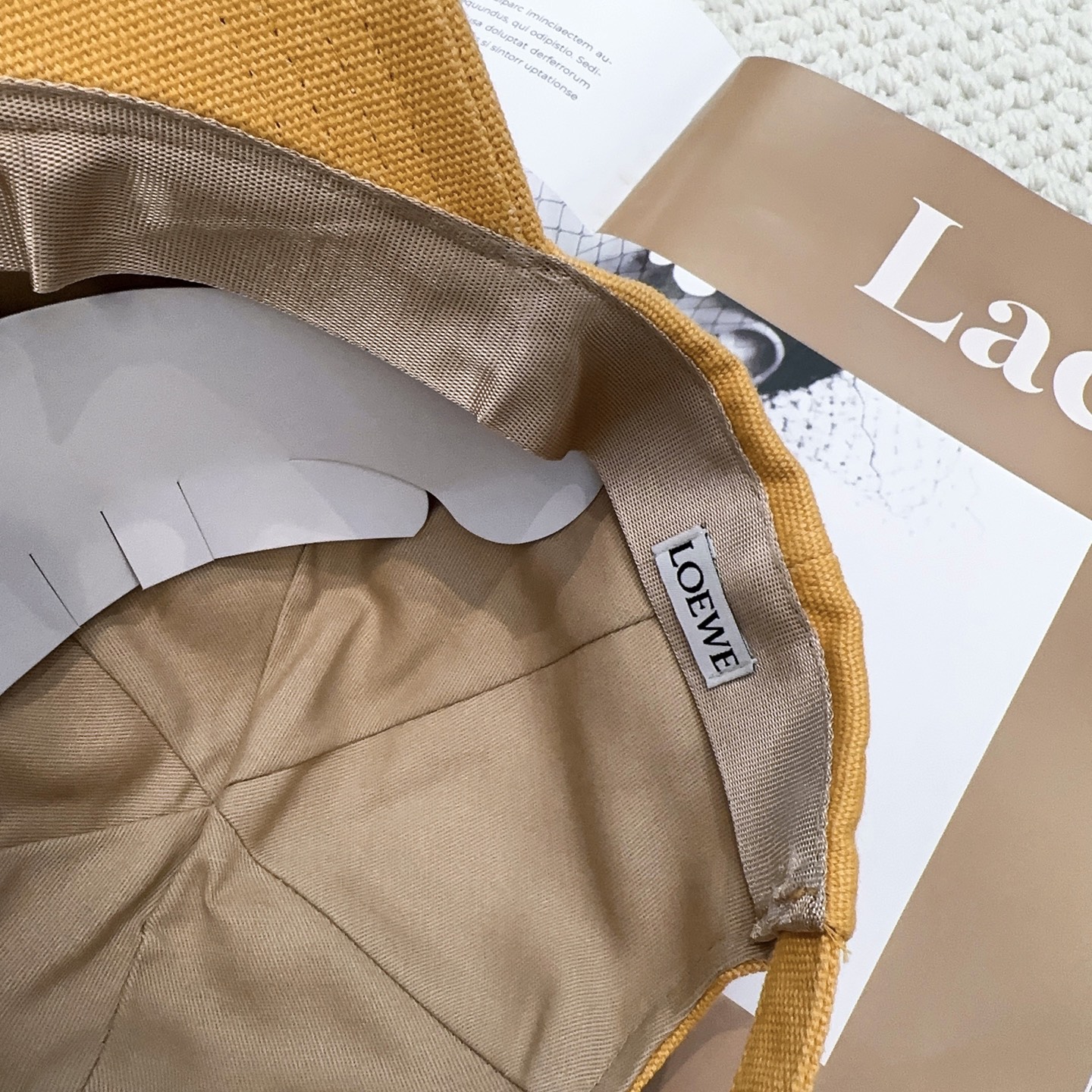 Loewe hat