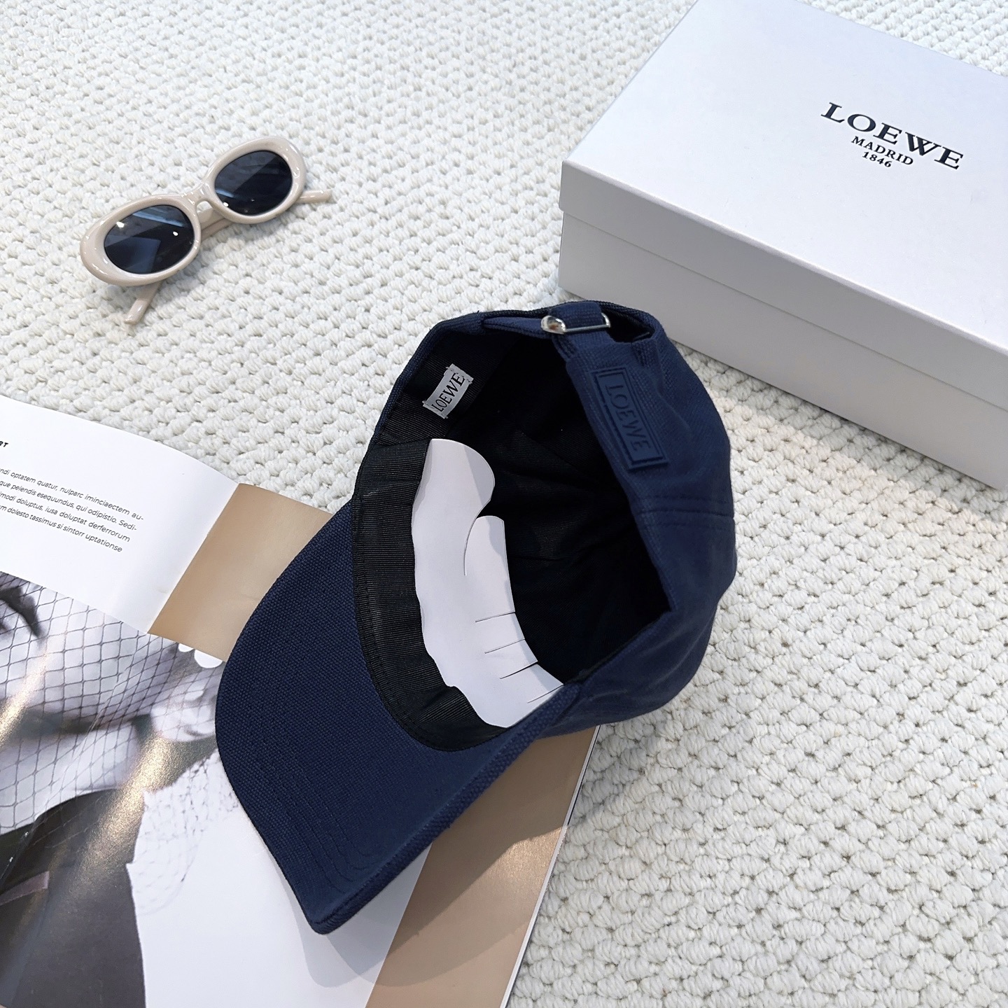 Loewe hat