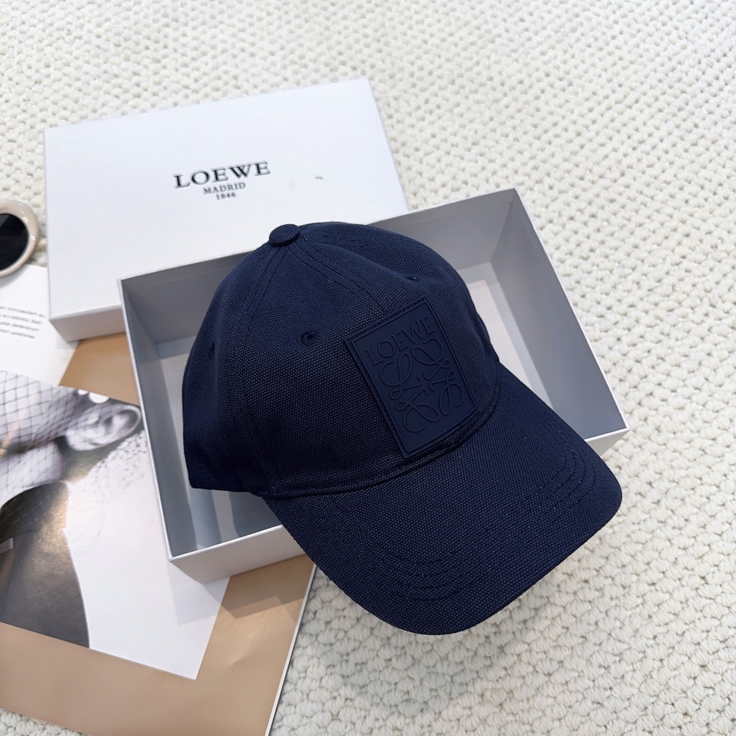 Loewe hat