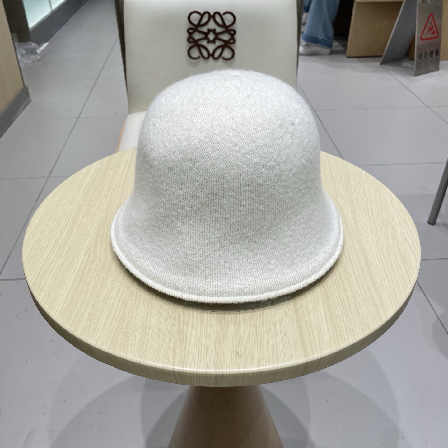 Loewe hat