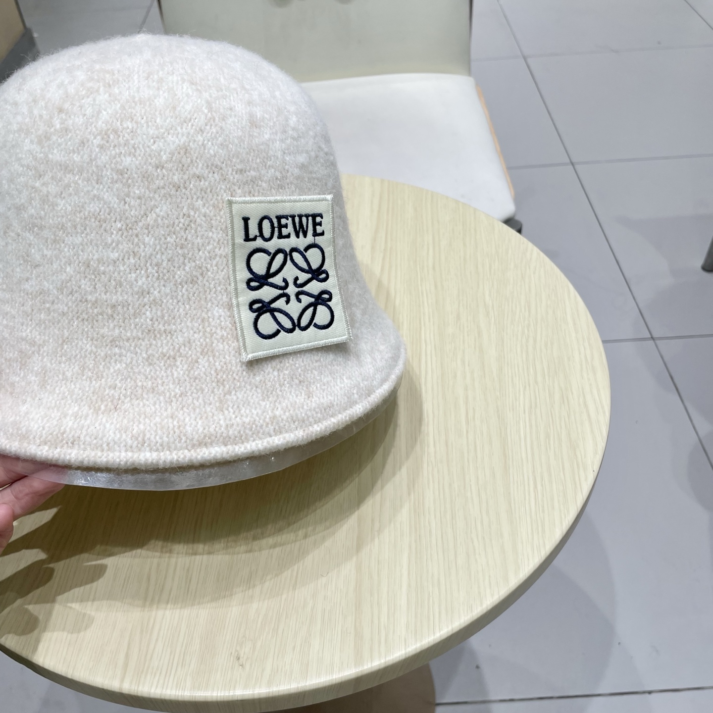 Loewe hat