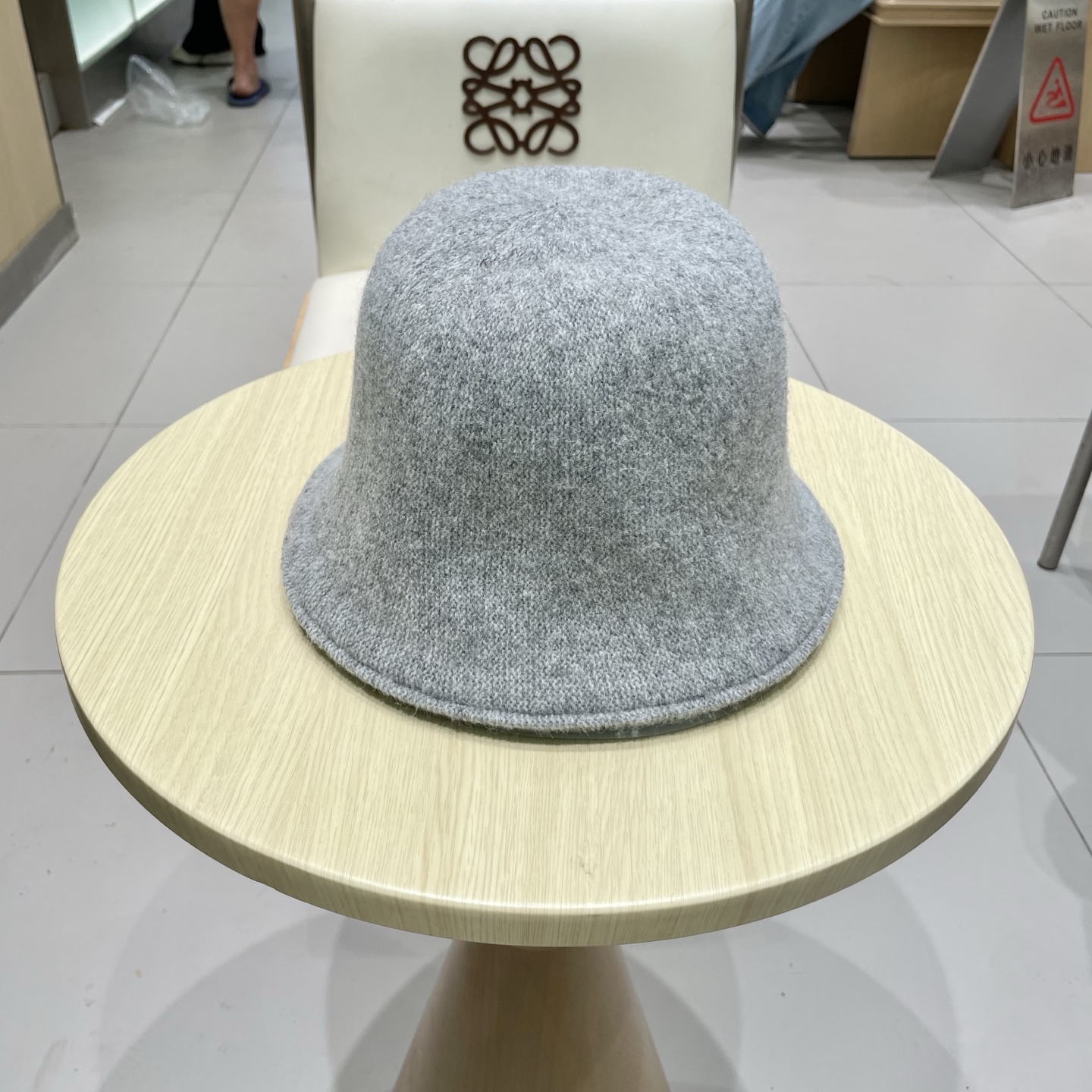 Loewe hat