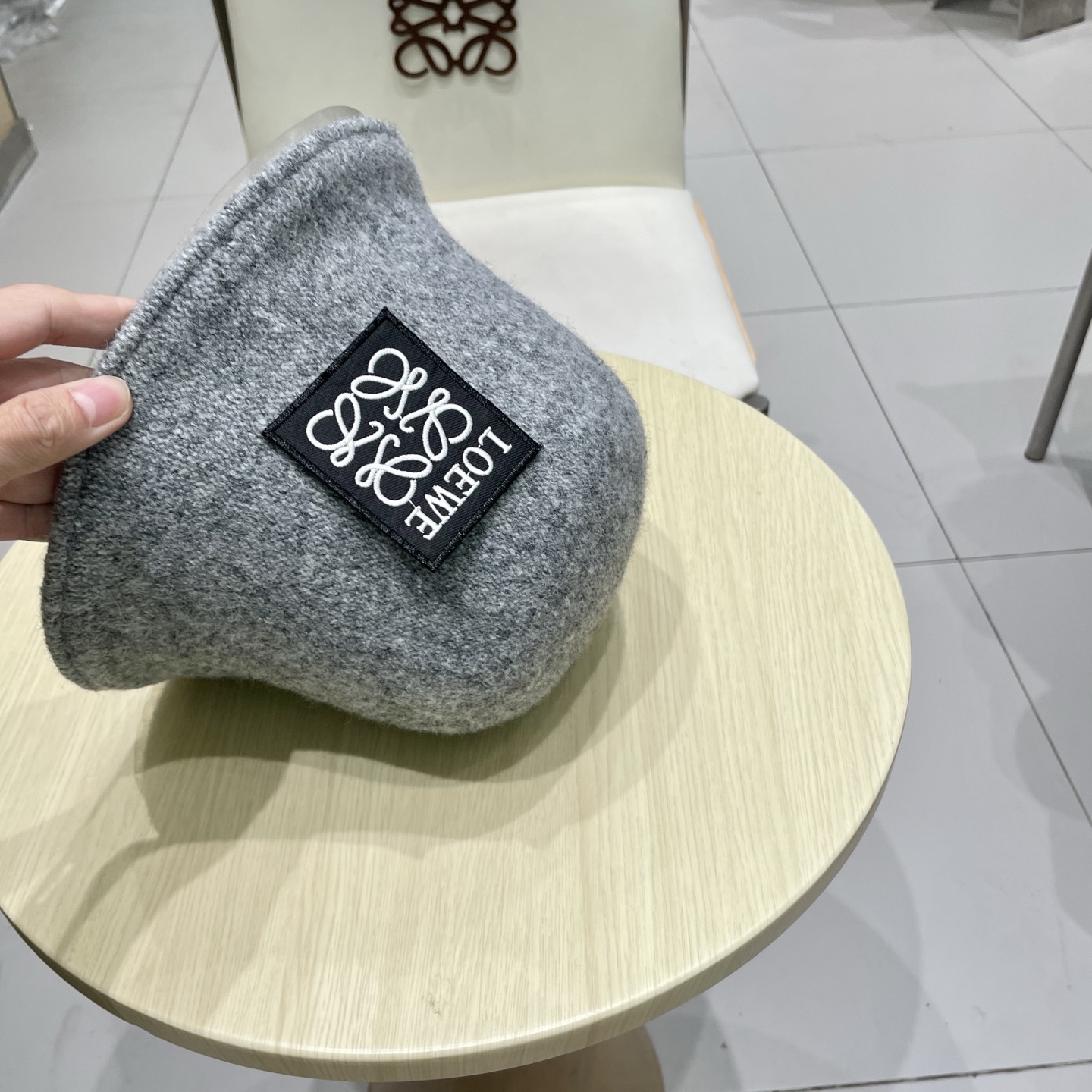 Loewe hat