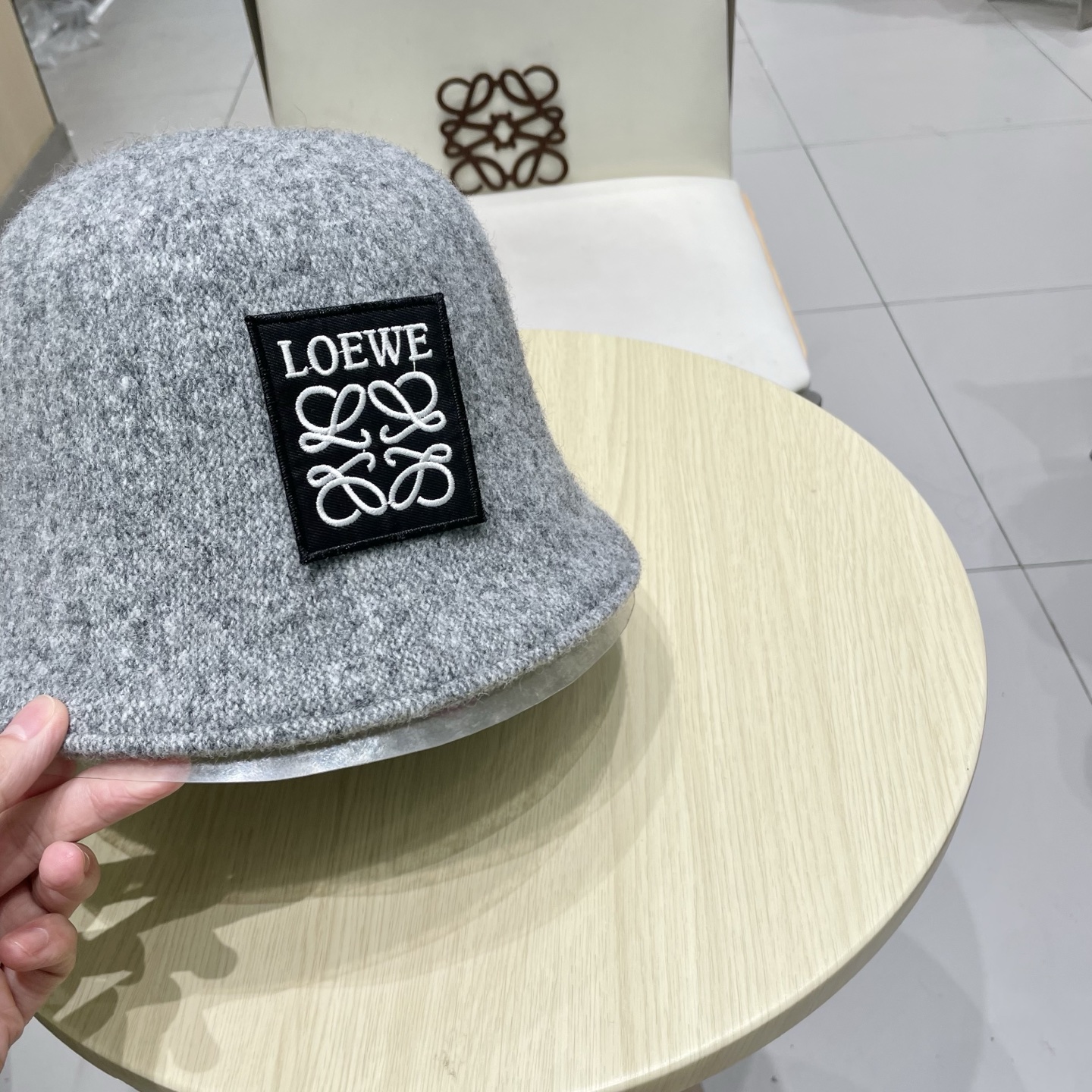Loewe hat