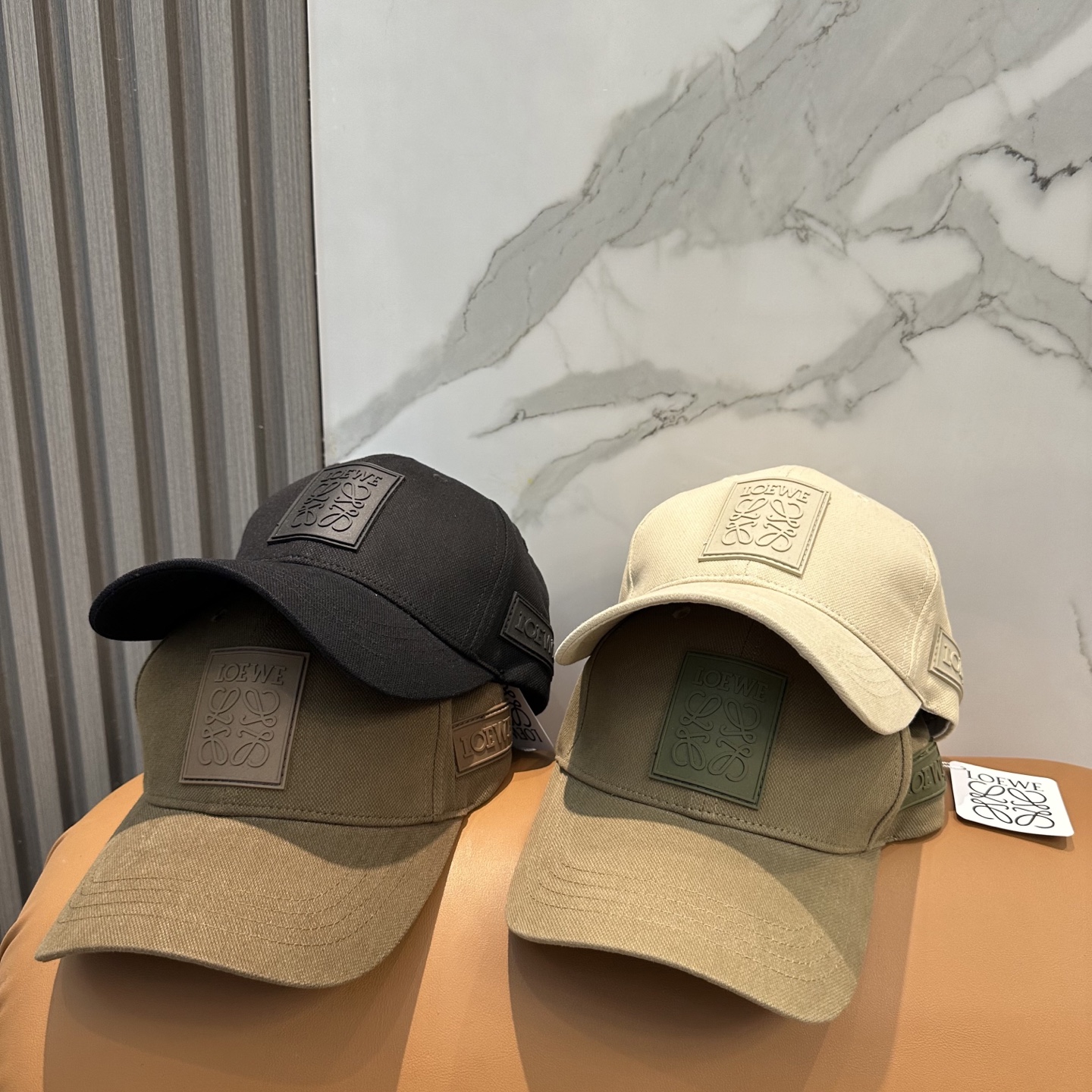 Loewe hat