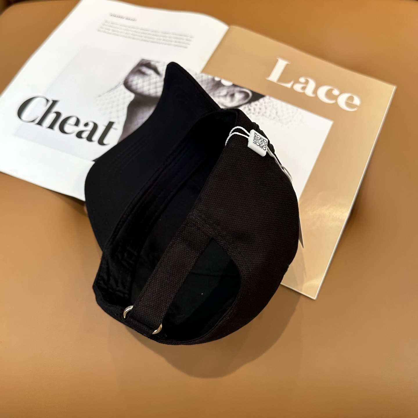 Loewe hat