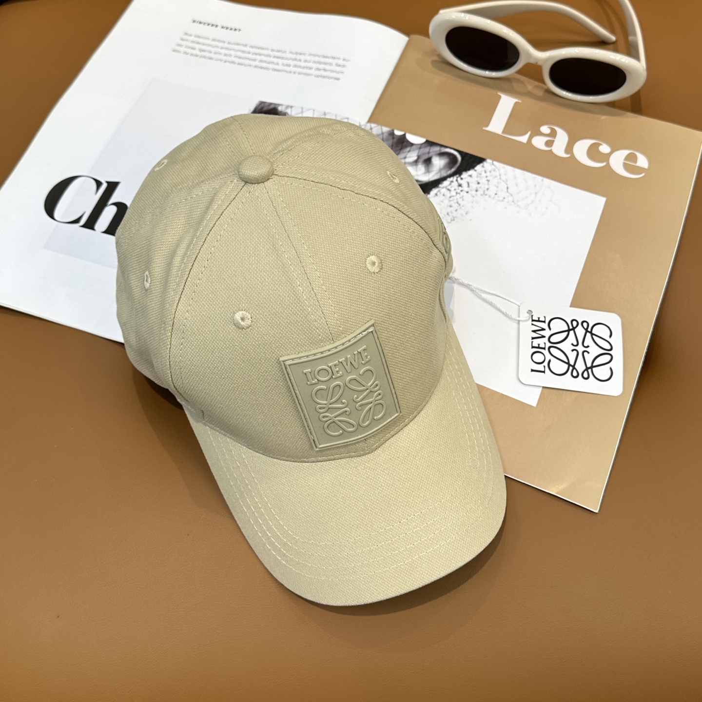Loewe hat