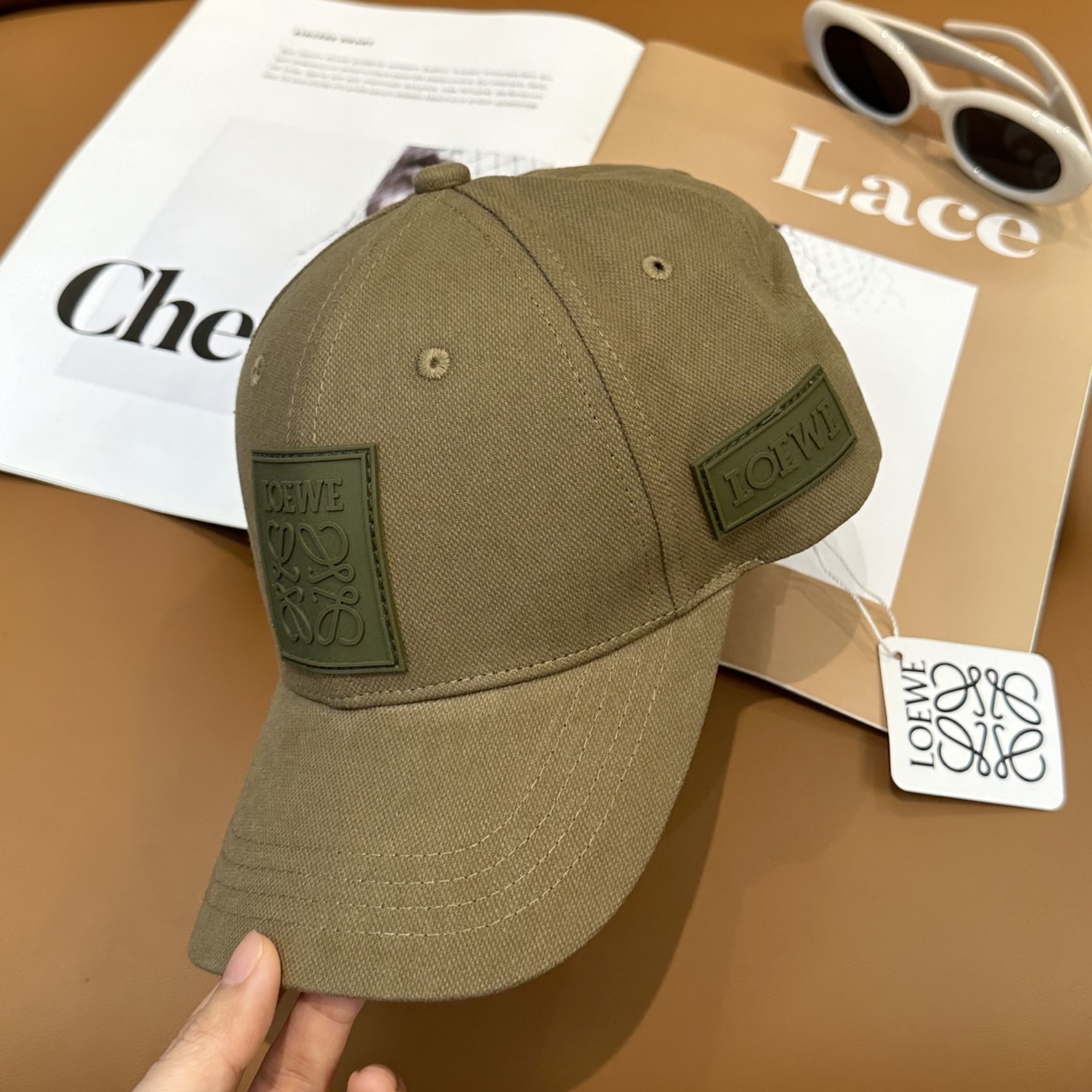 Loewe hat