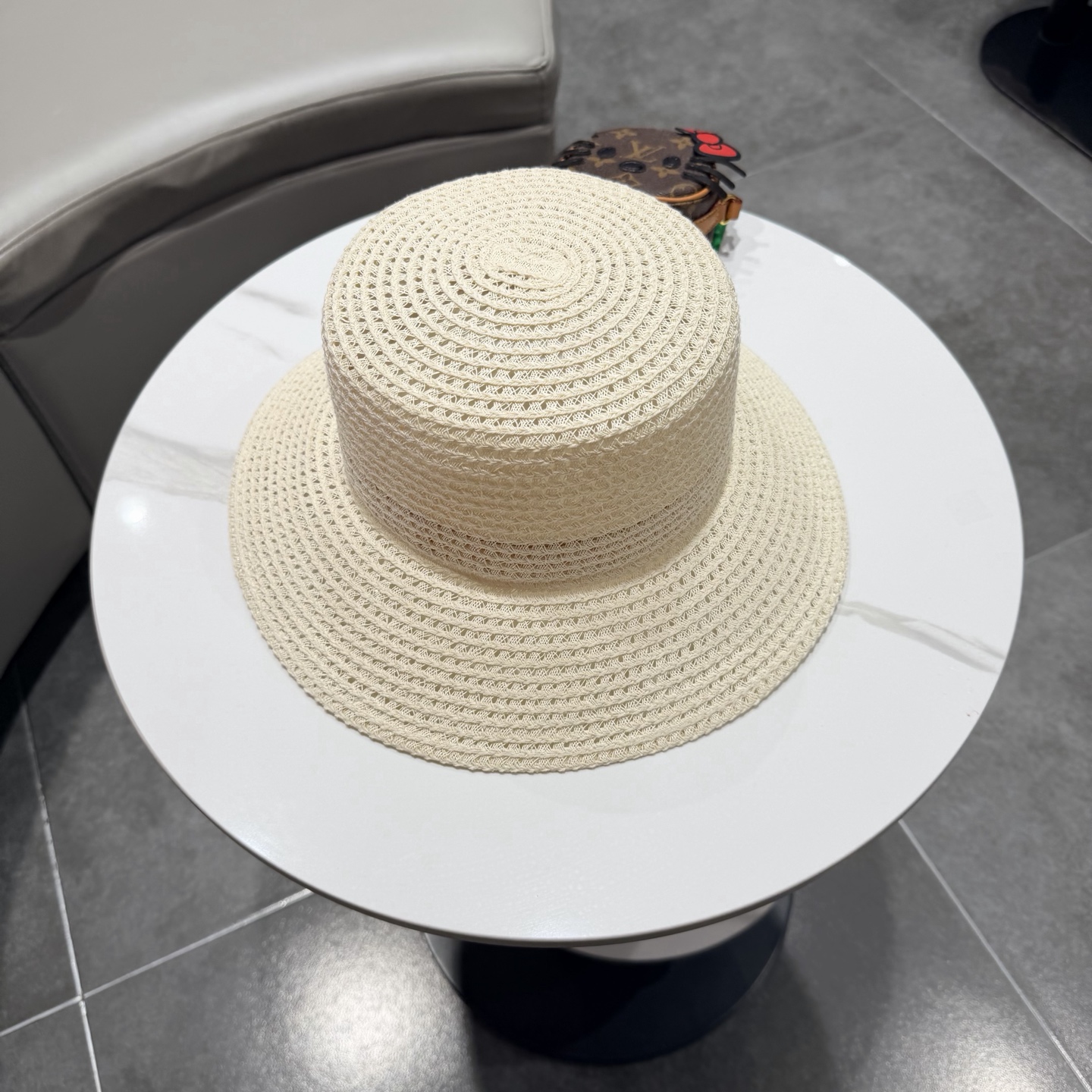Loewe hat