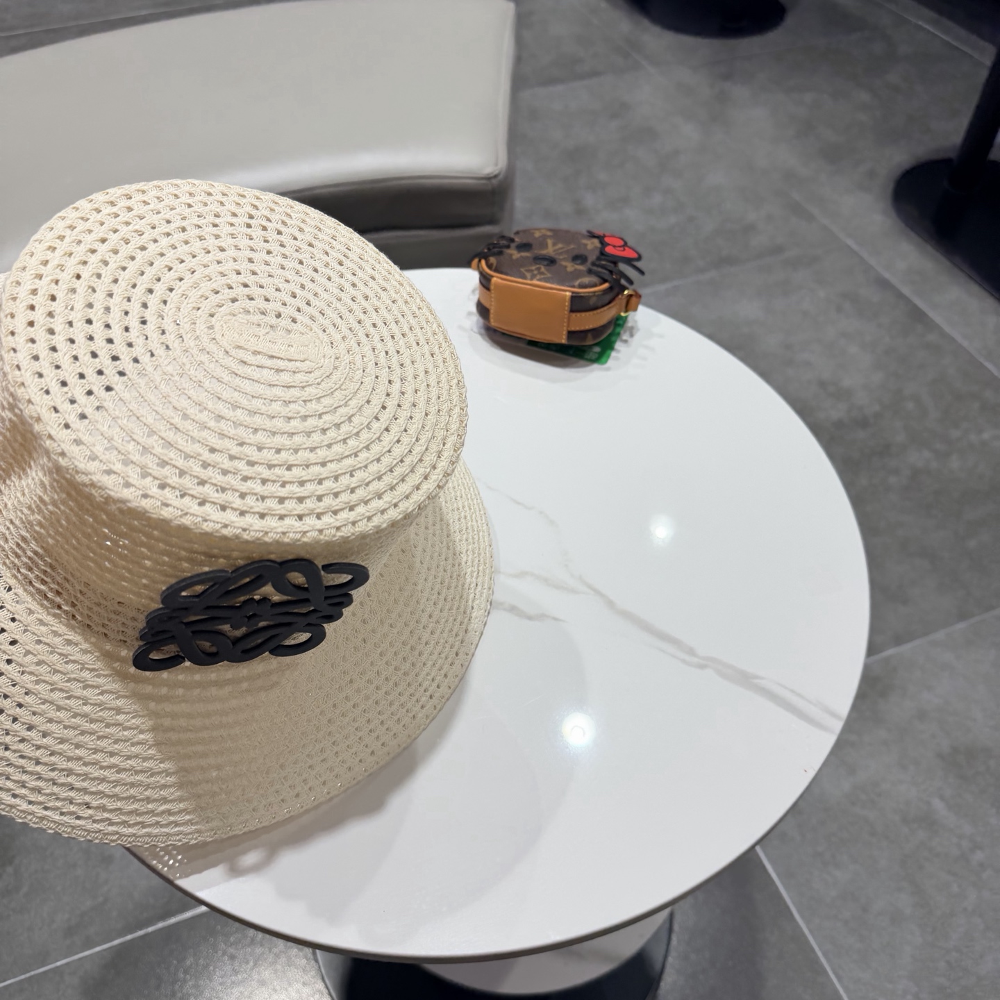 Loewe hat