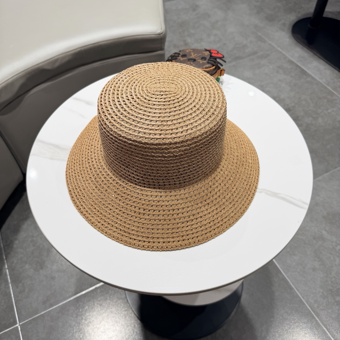 Loewe hat